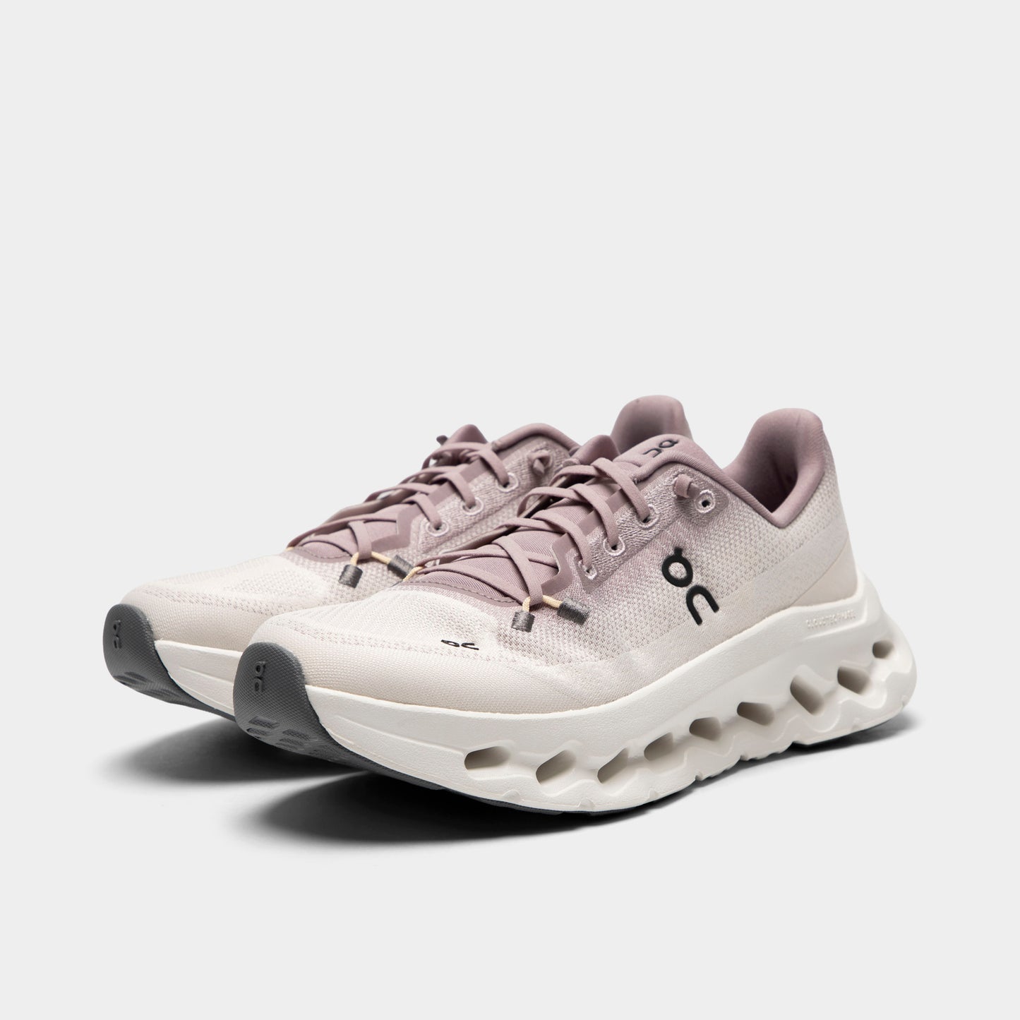 On Women's Cloudtilt Heron / Dew
