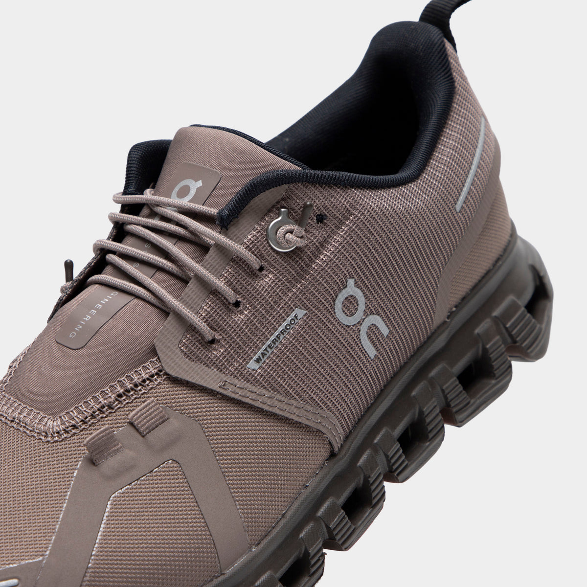 On Women's Cloud 6 Waterproof Ash / Sable