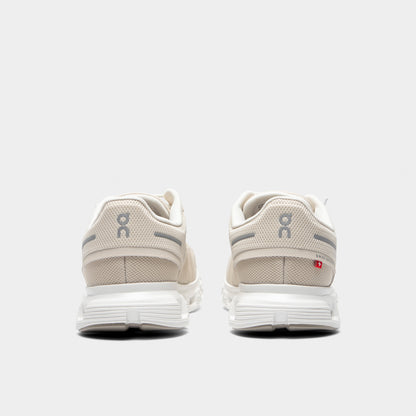 On Women's Cloud 6 Pearl / White