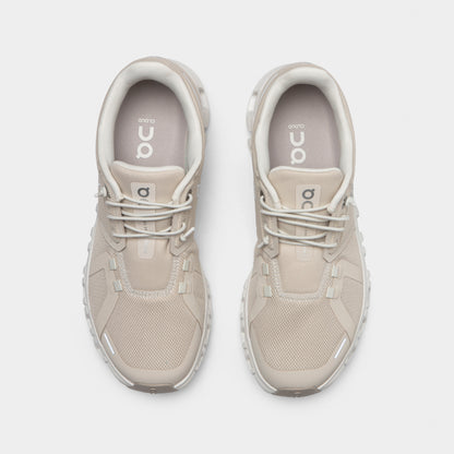 On Women's Cloud 6 Pearl / White