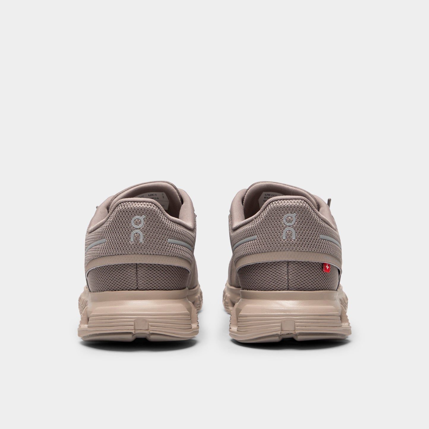 On Women's Cloud 6 Cinder / Fog