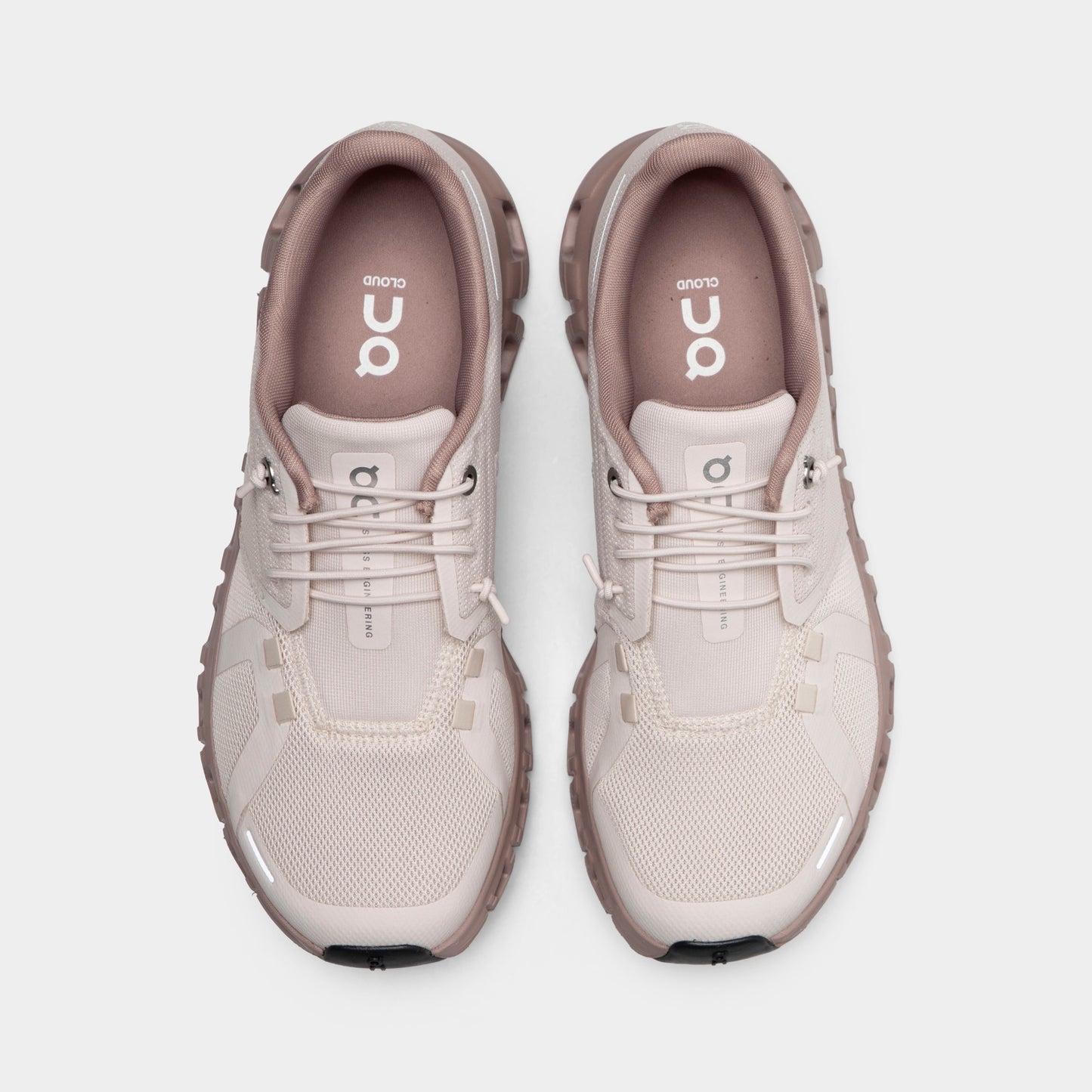 On Women's Cloud 6 Oyster / Biscuit