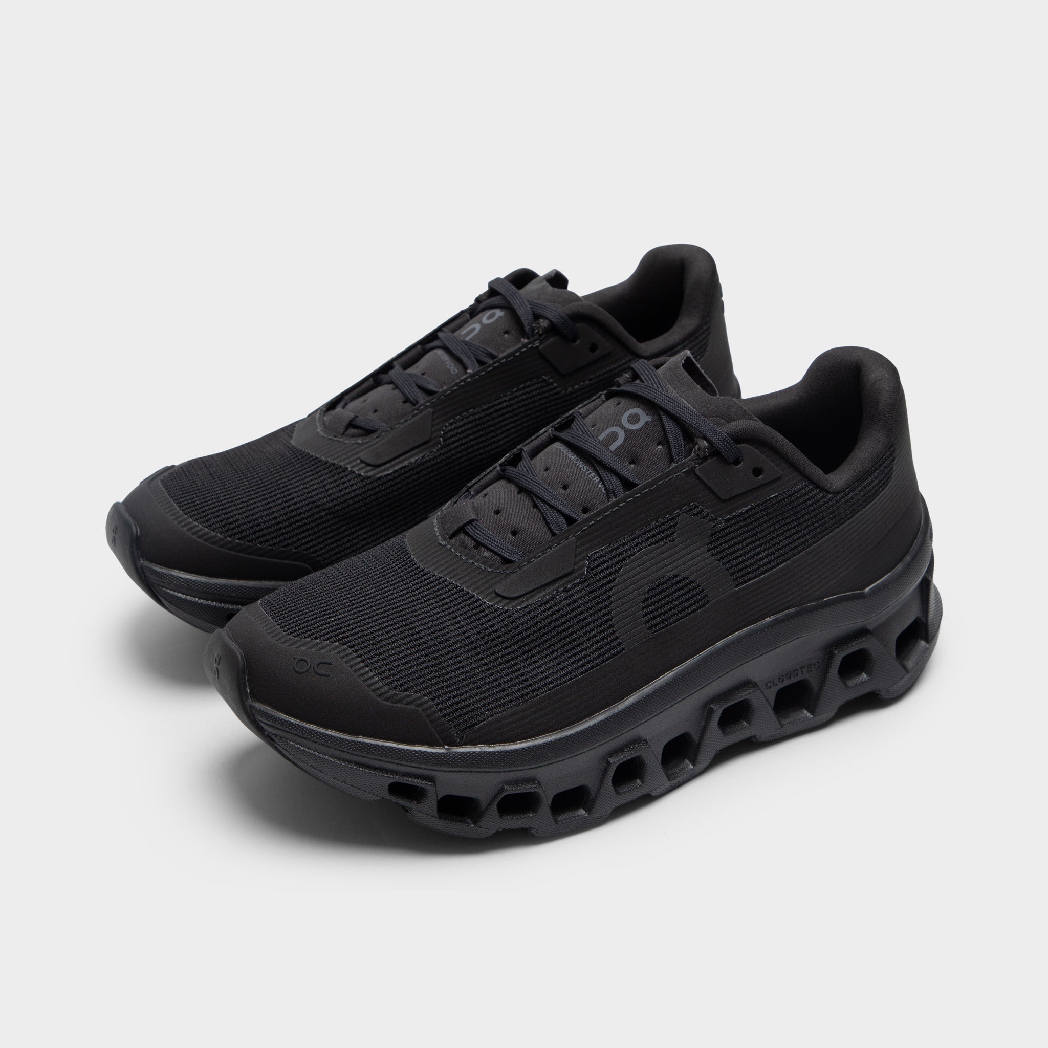 On Cloudmonster Void ブラック On Women's Cloudmonster Void Black / Black – JD Sports