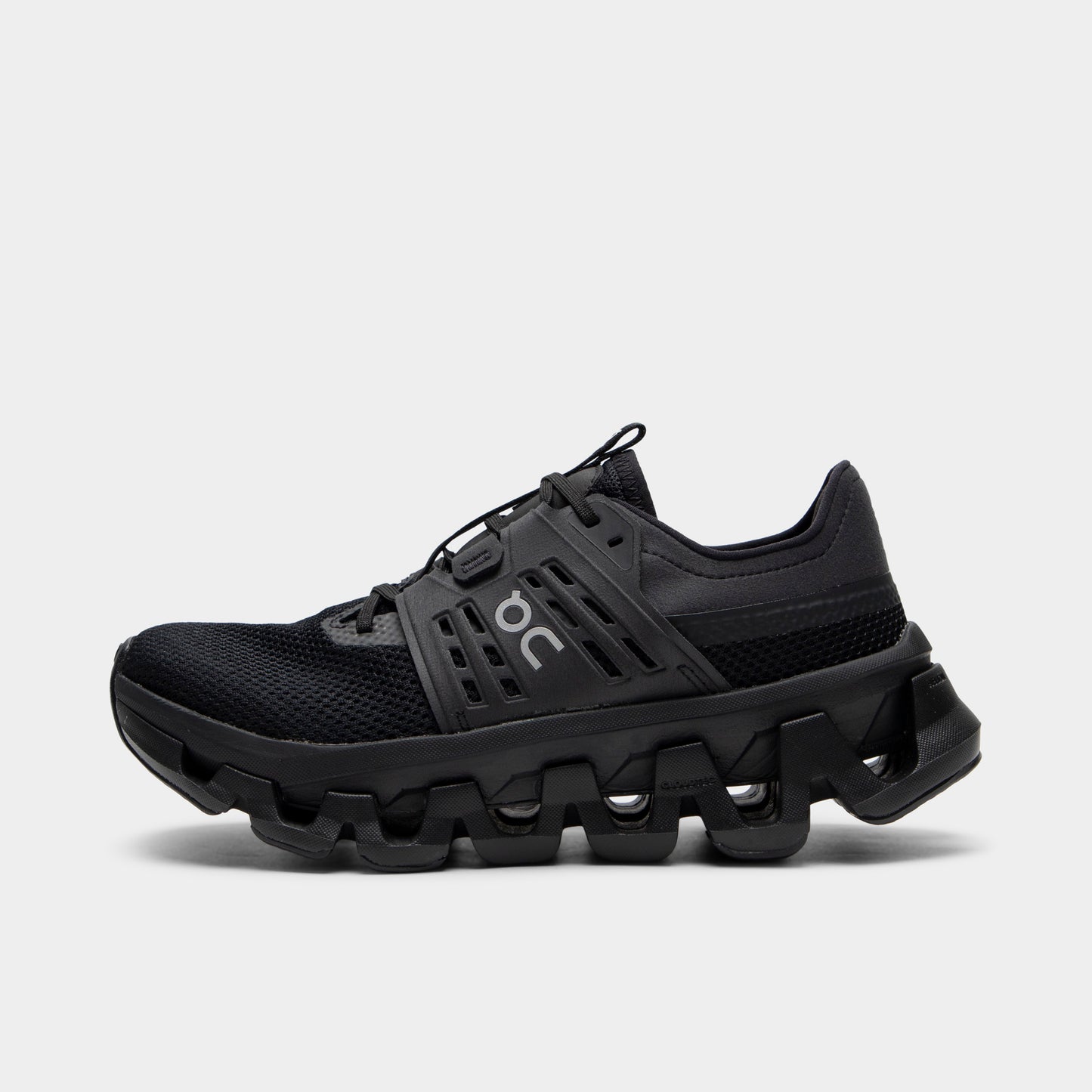 On Women's Cloudswift AMP Black / Silver