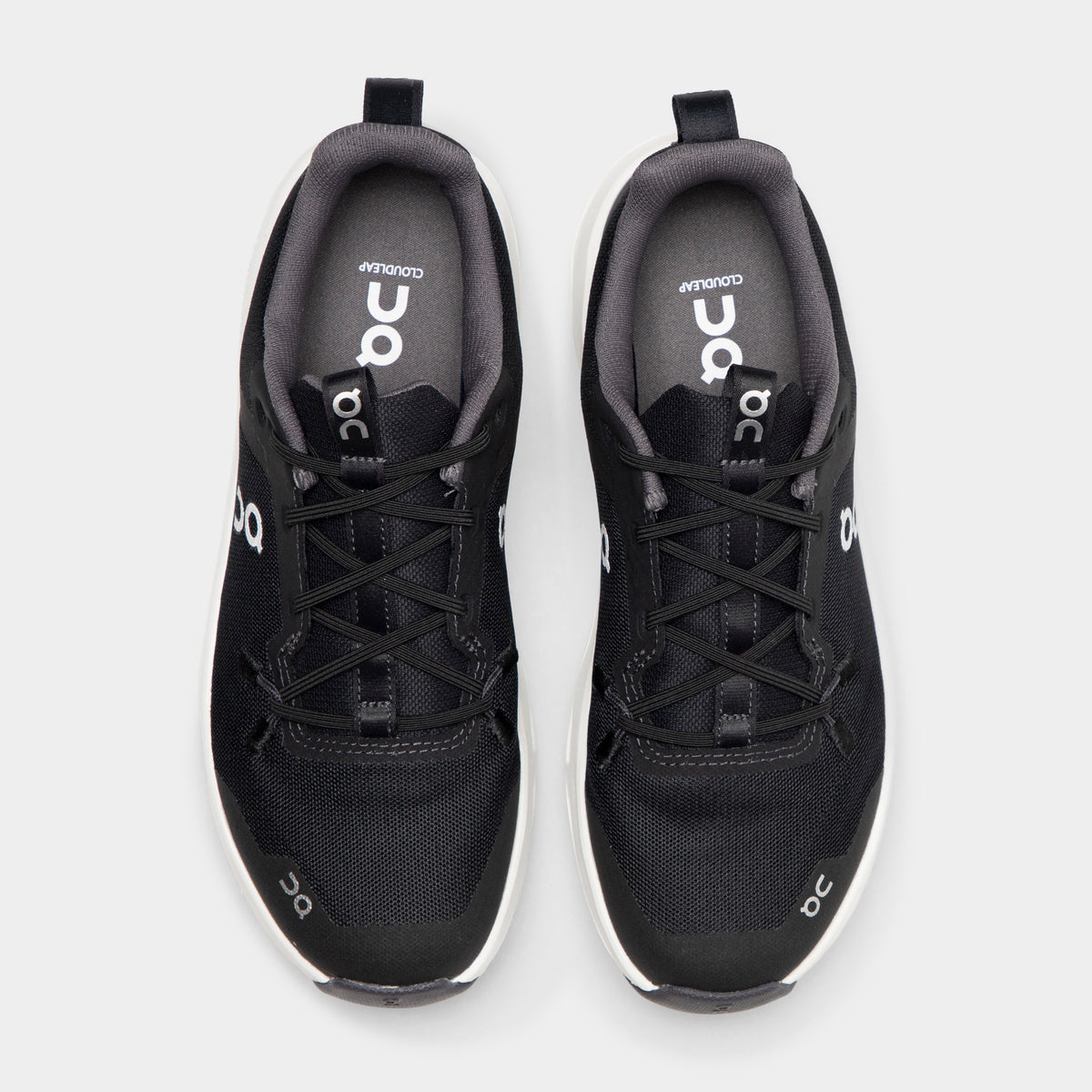 On Junior Cloudleap Noir / Blanc
