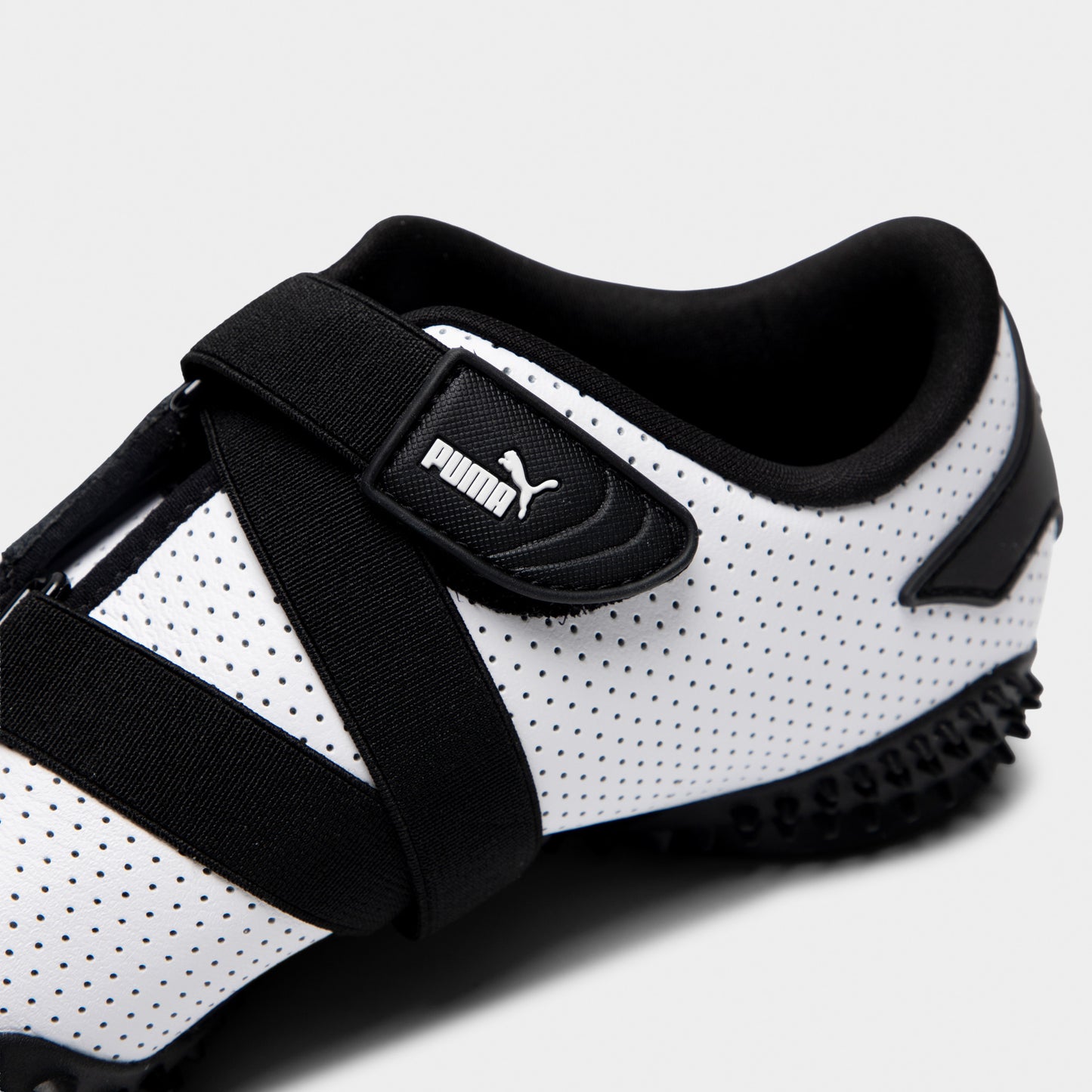 PUMA Women's Mostro Perf White / Black