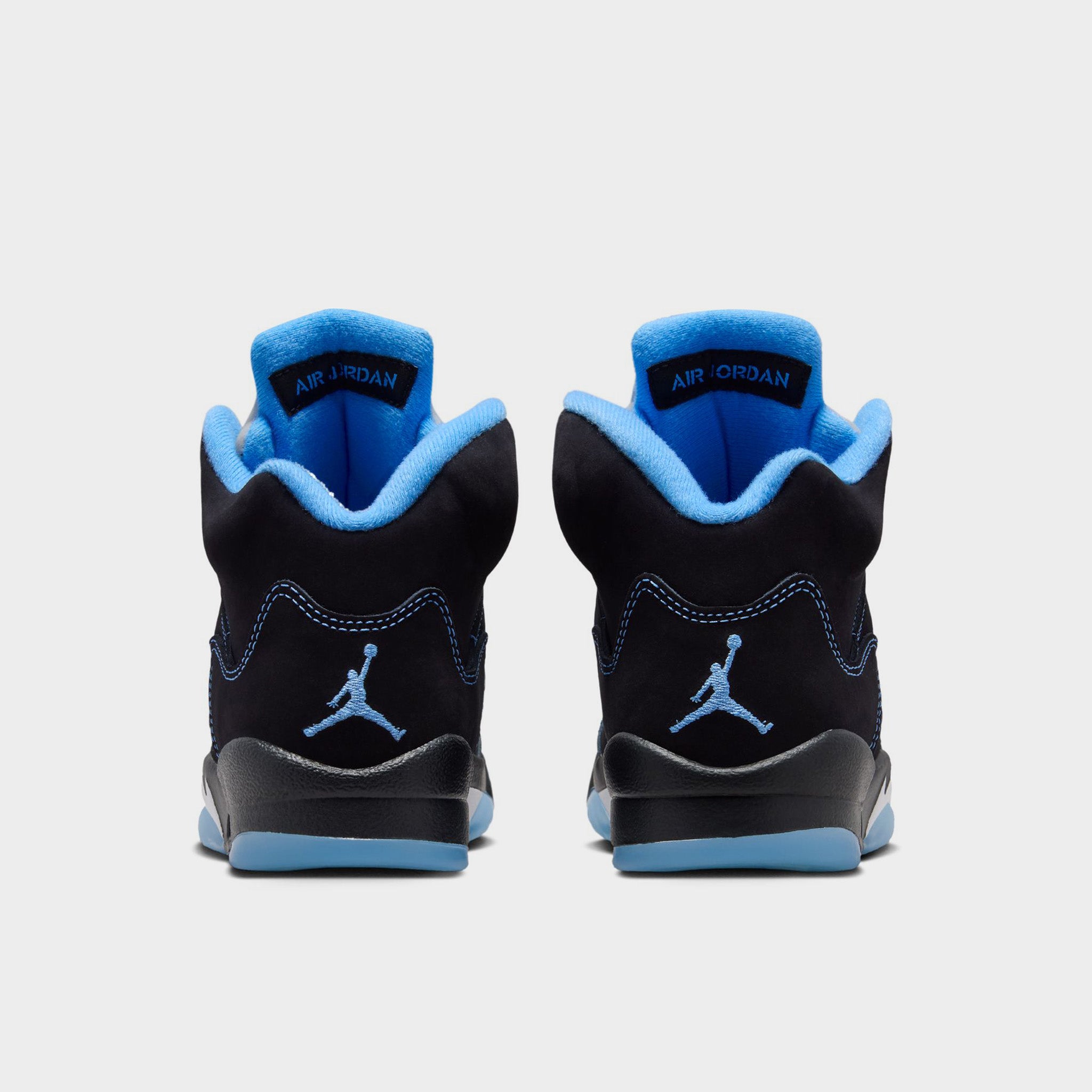 シューズ(男性用) Nike Air Jordan 5 Retro University Blue Jordan 5 Retro GS Black / University Blue - White – JD Sports