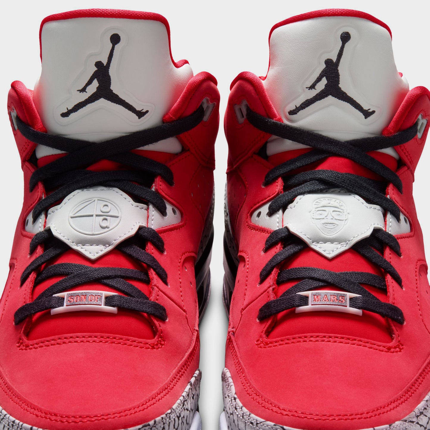 Jordan Son of Mars Low Rouge feu / Noir - Gris brumeux