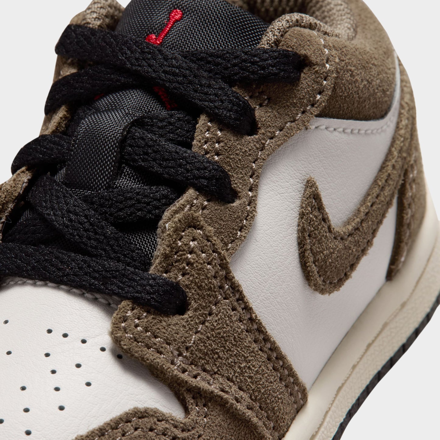 Jordan 1 Low TD Palomino / Black Phantom- Sail