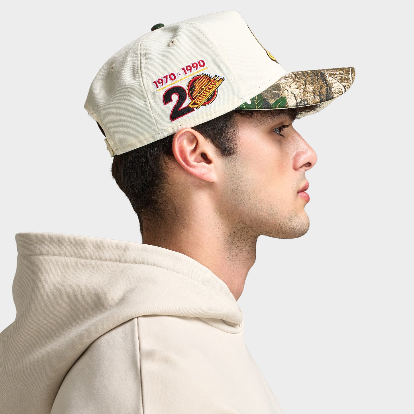 New Era Vancouver Canucks 9FORTY A-Frame Chrome / Camouflage Realtree