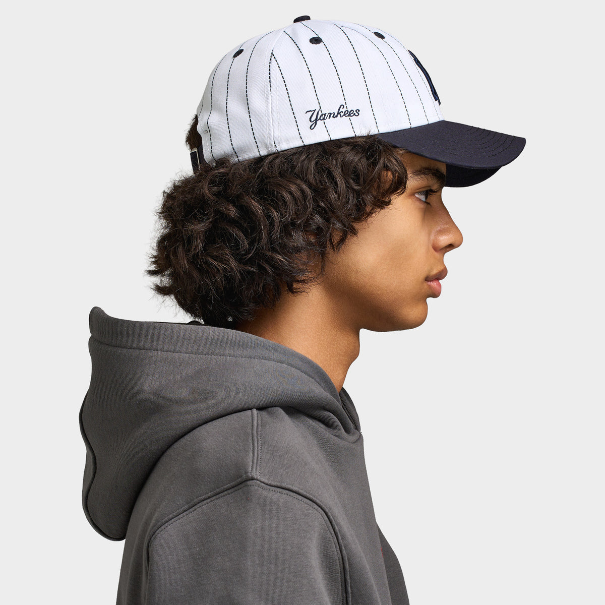 New Era Yankees Pinstripe 9TWENTY White / Navy