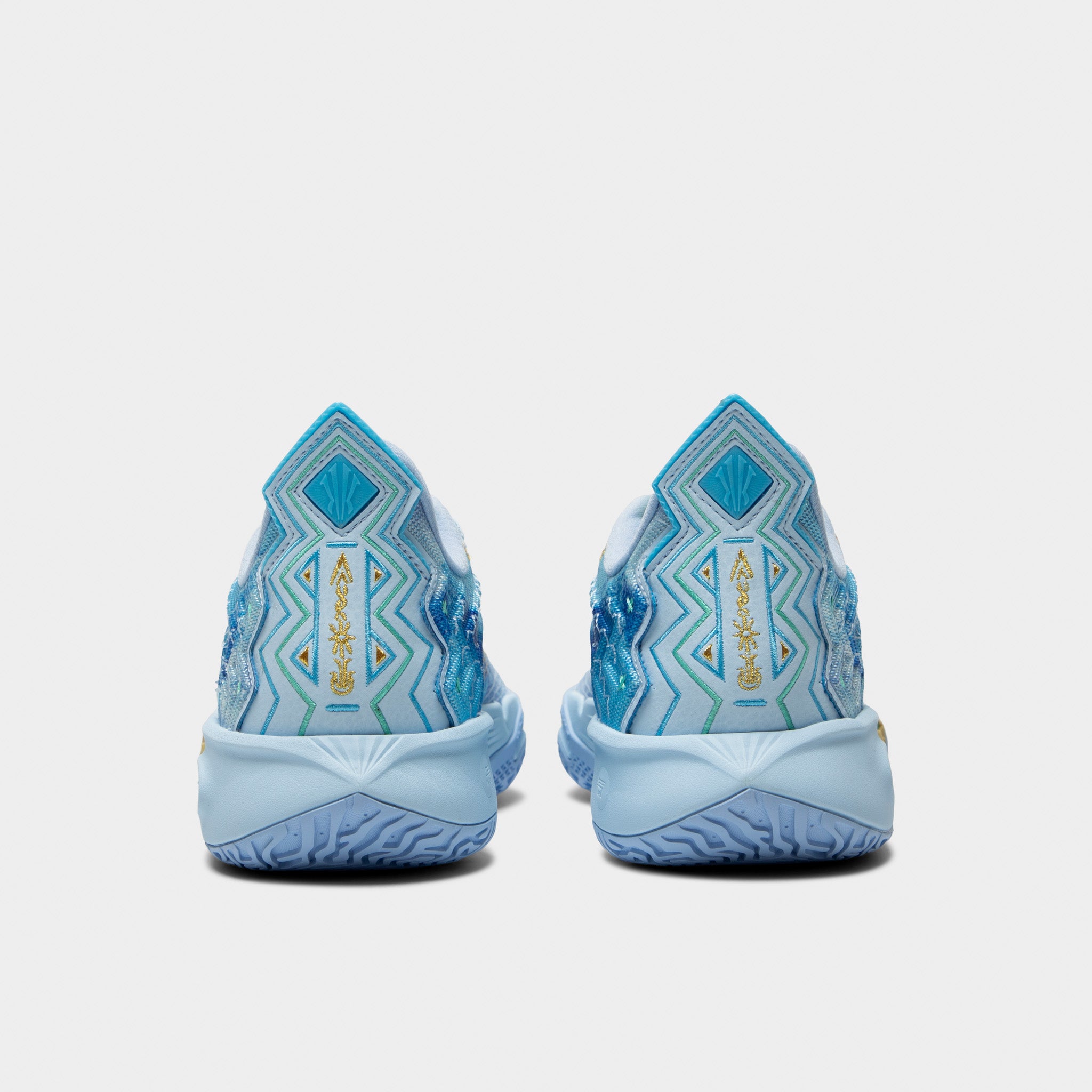 kyrie 7 jd sports