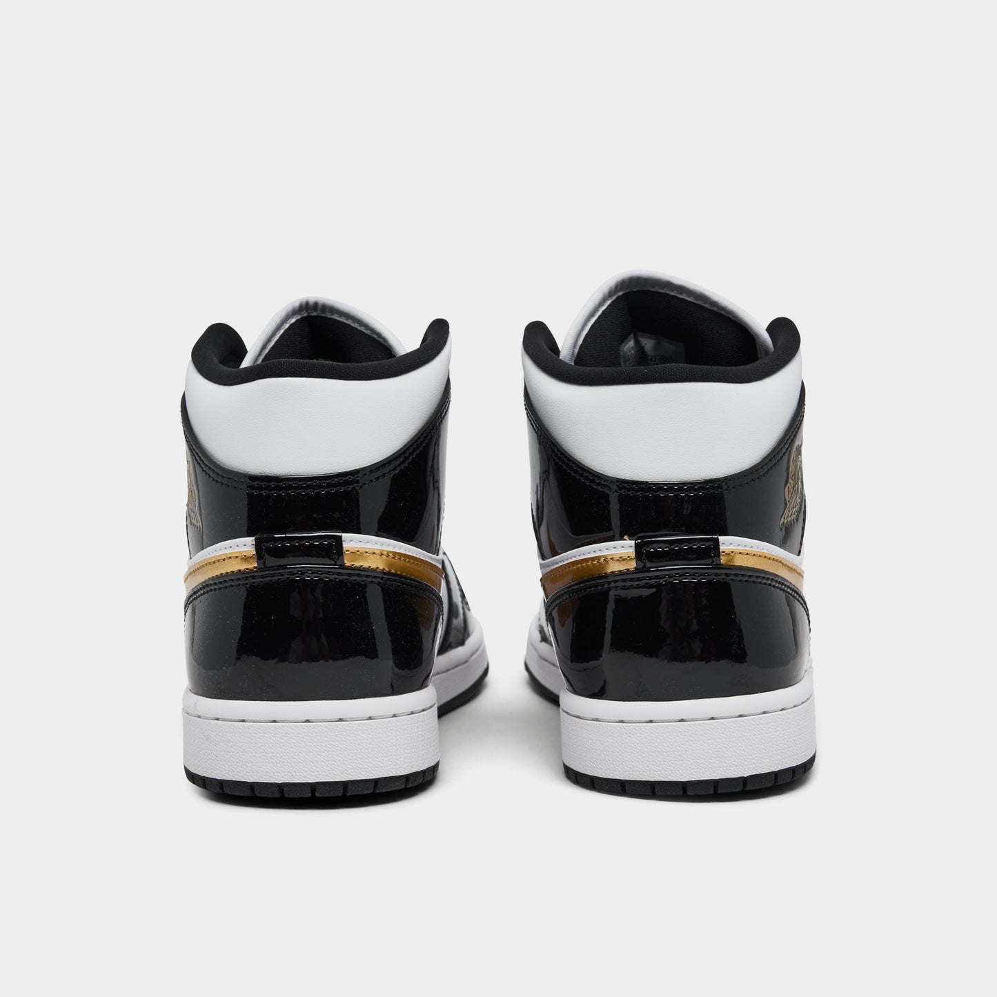 Jordan 1 Mid SE Black / Metallic Gold - White