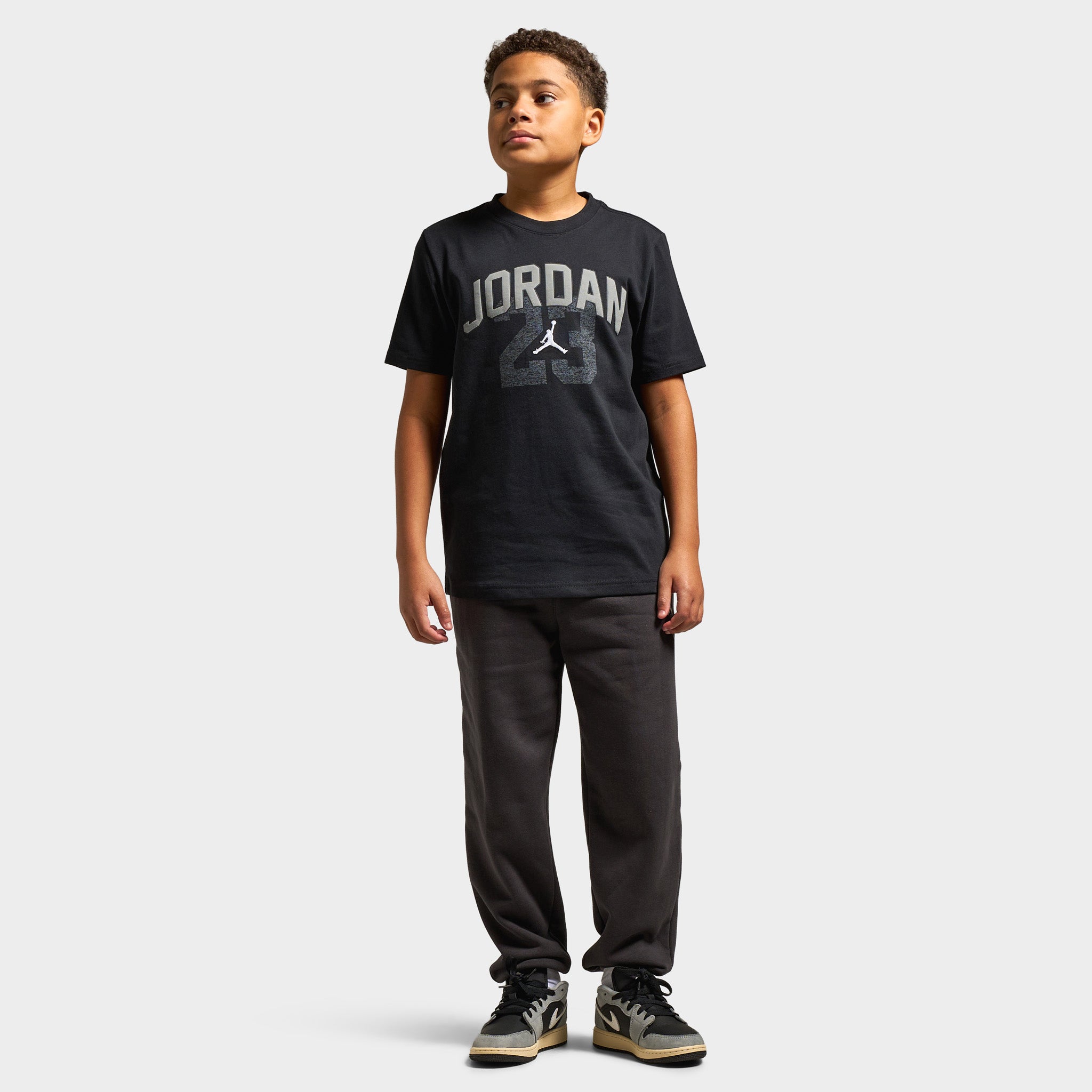 Jordan Juniors' Heritage Arch 23 Tee / Black – JD Sports