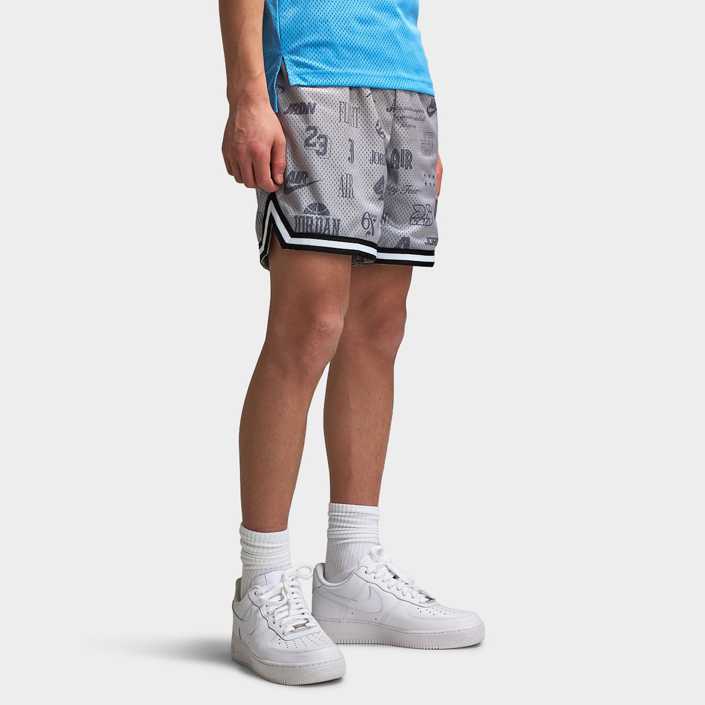 Jordan Juniors' Taping Mesh Print Shorts / Grey
