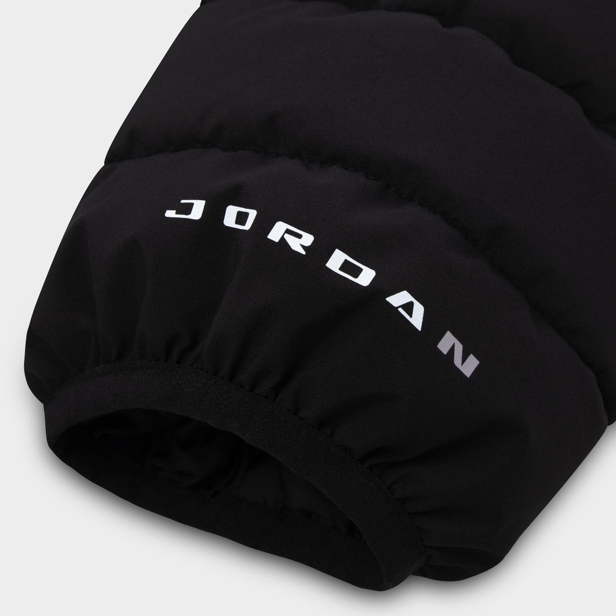 Jordan Junior Boys' Midweight Jumpman Puffer Jacket / Black