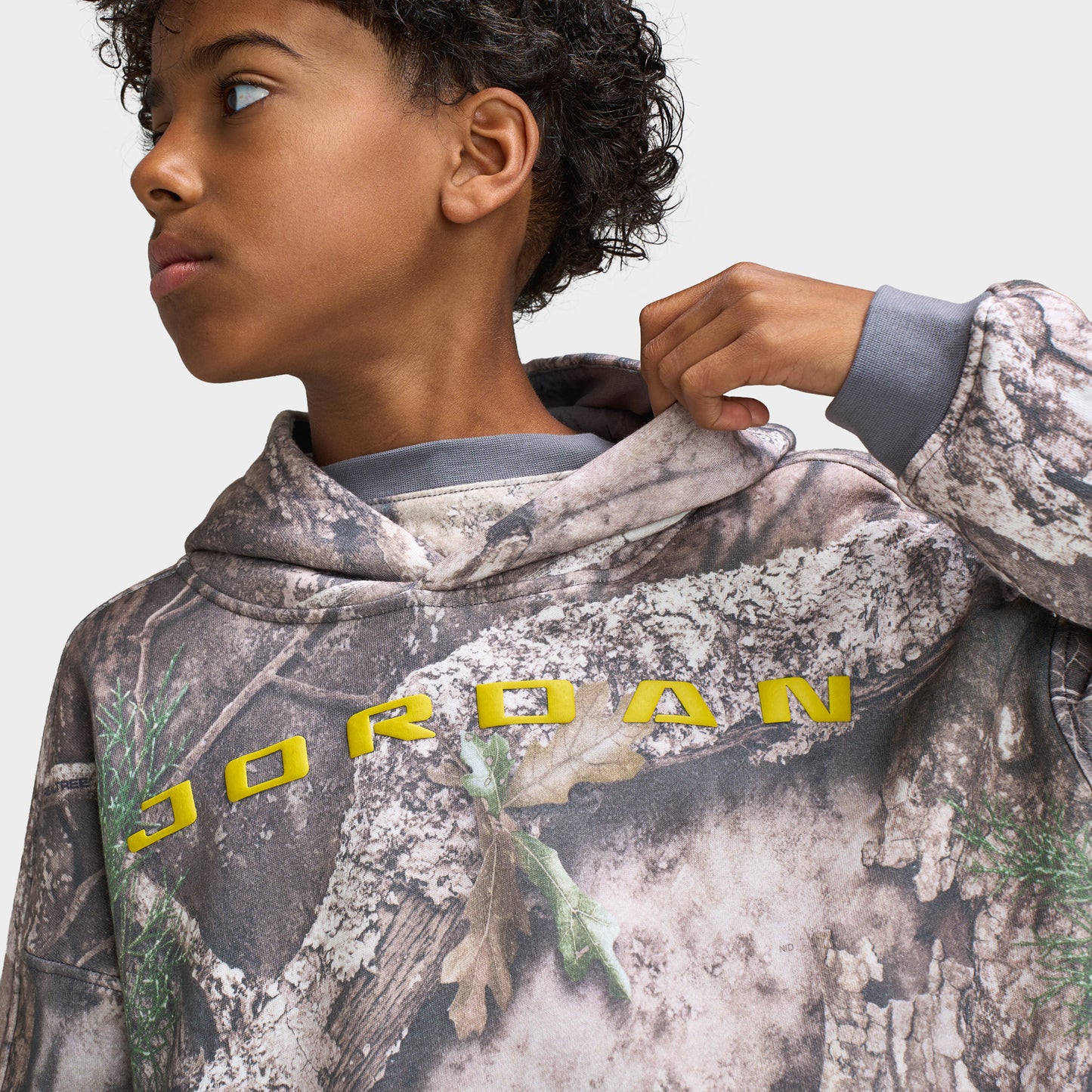 Jordan Junior Boys' Brooklyn Real Tree SSNL Fleece Hoodie / Swan