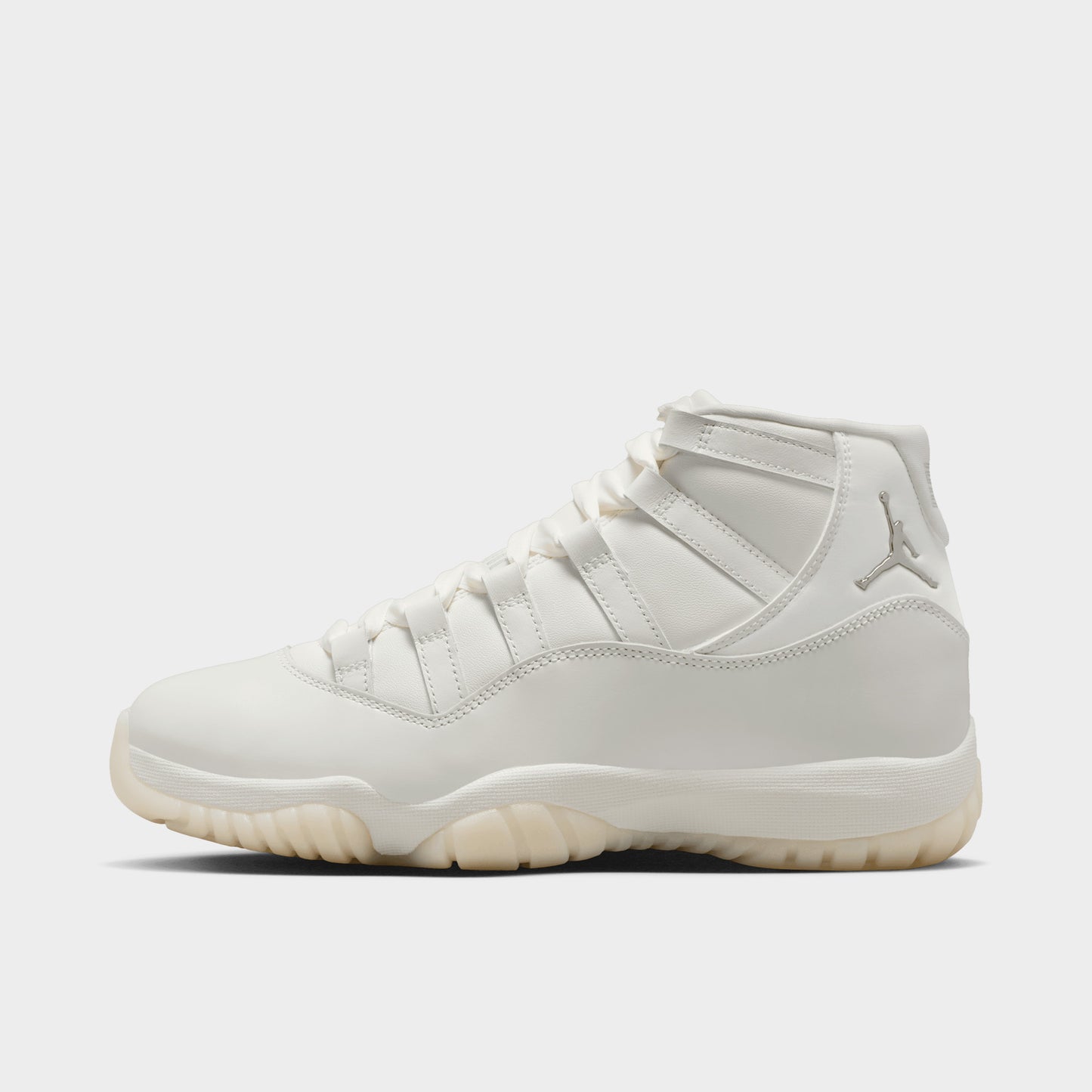 Jordan Women's 11 Retro Sail / Pearl Grey - White