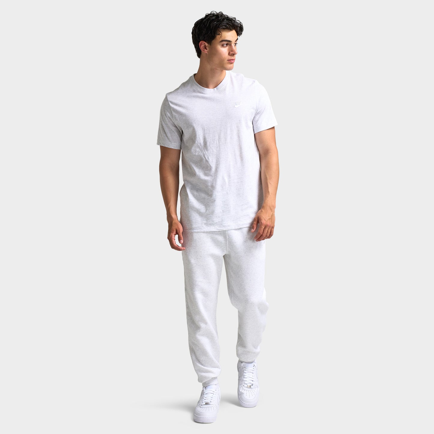 Nike Sportswear Club T-Shirt / Birch Heather