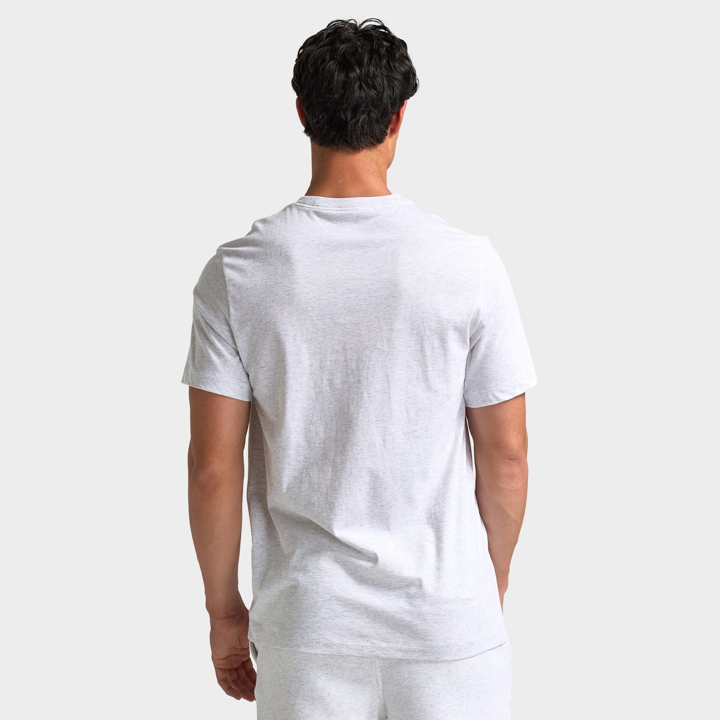 Nike Sportswear Club T-Shirt / Birch Heather