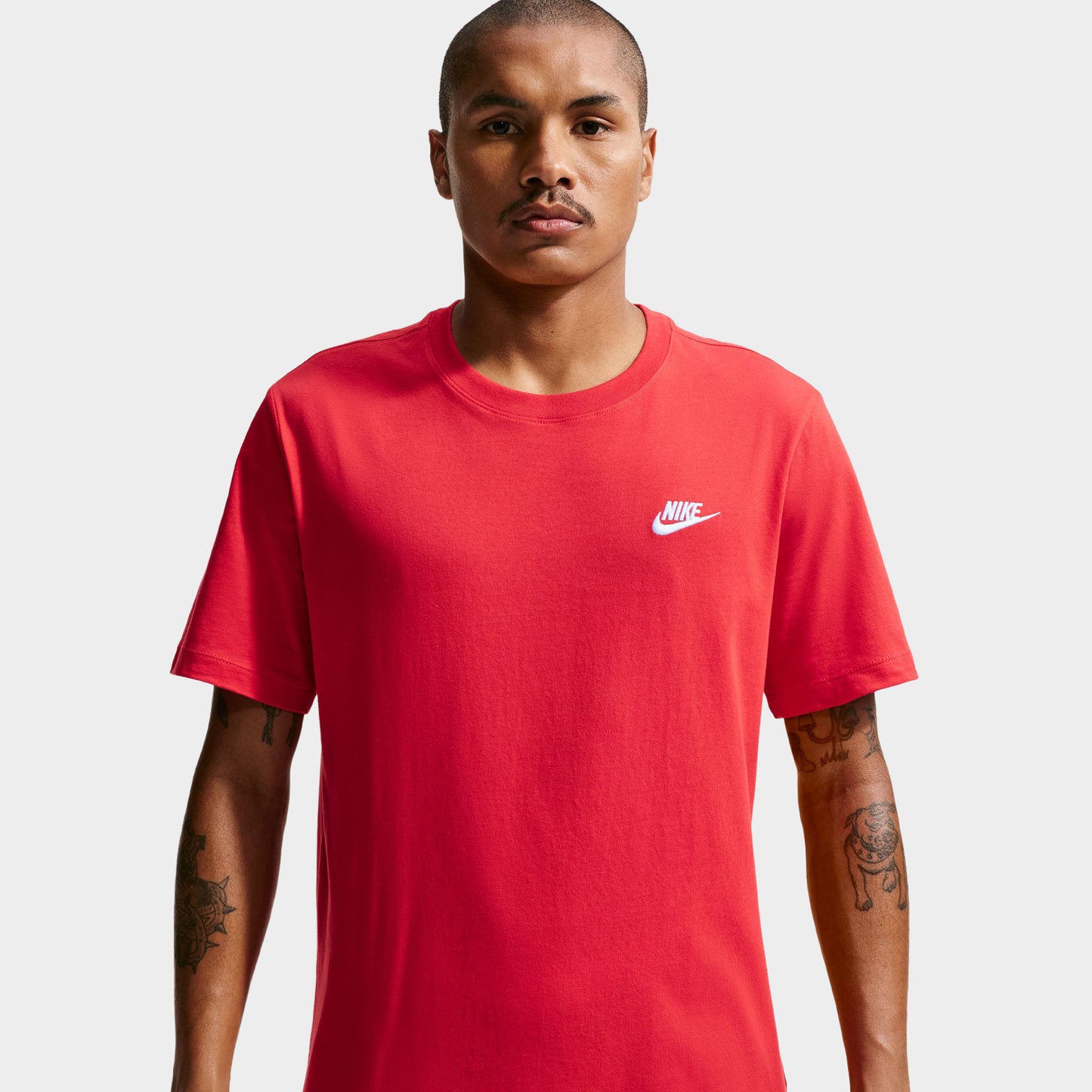 Nike Sportswear Club T-Shirt University Red / White