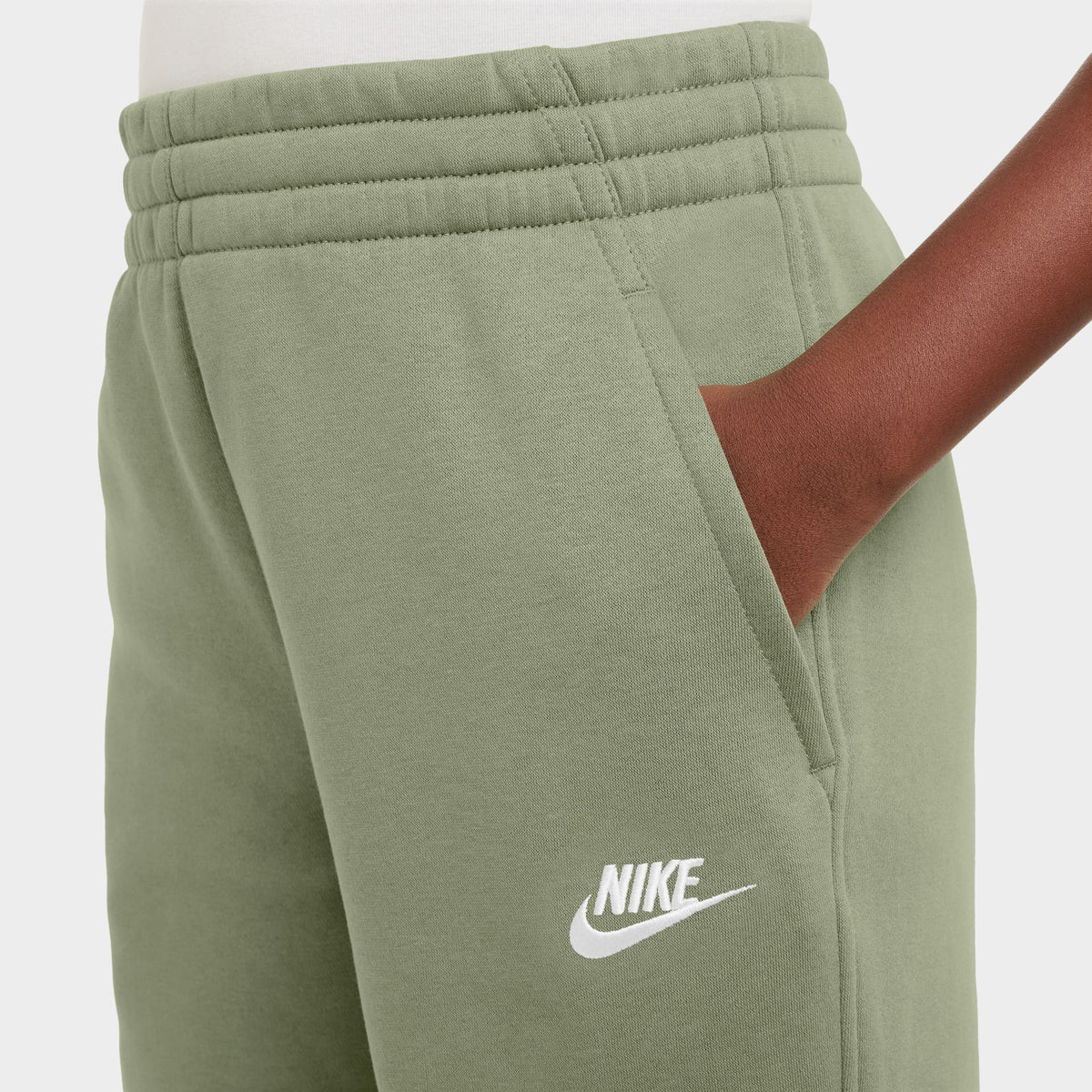 Nike Juniors' Club Fleece Joggers / Oil Green JD Sports