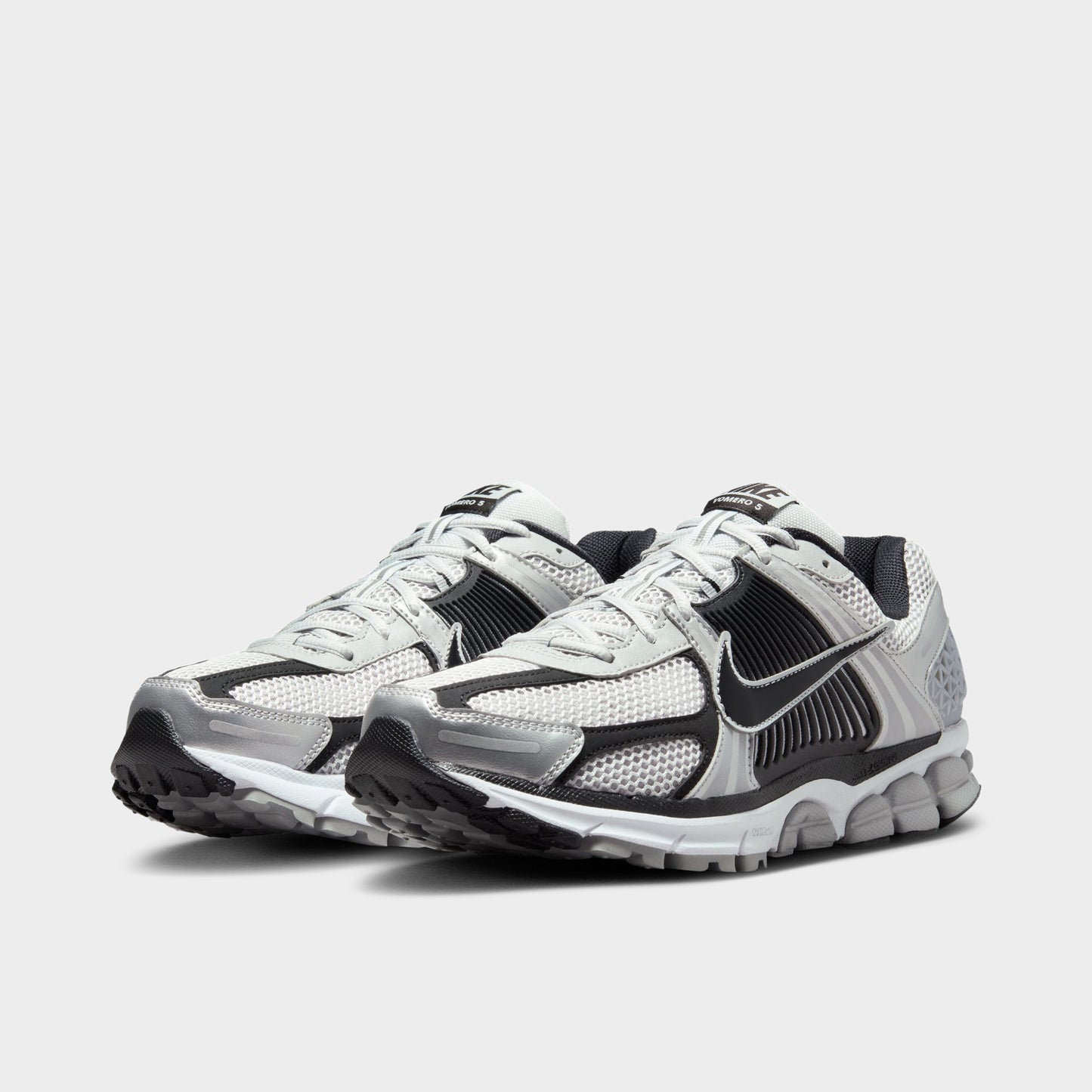 Nike Zoom Vomero 5 Métallique Argent / Noir - Pure Platinum