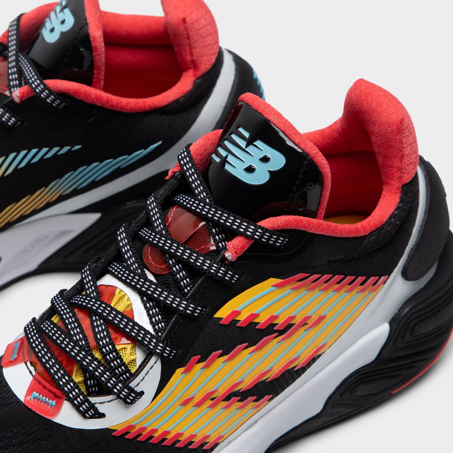 New Balance Two Wxy 5 Black / White - Multi