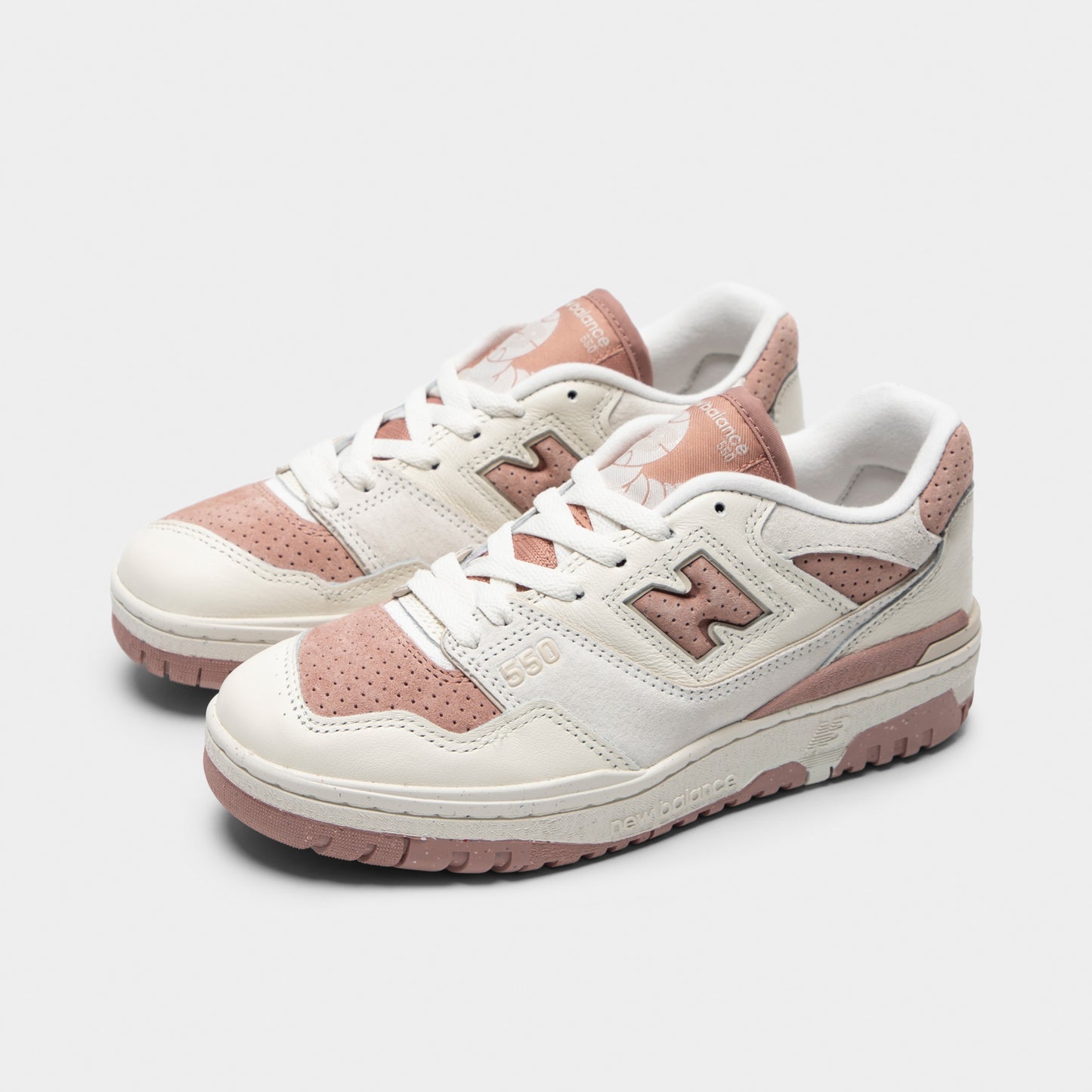 New Balance Women's 550 Sea Salt / Landslide