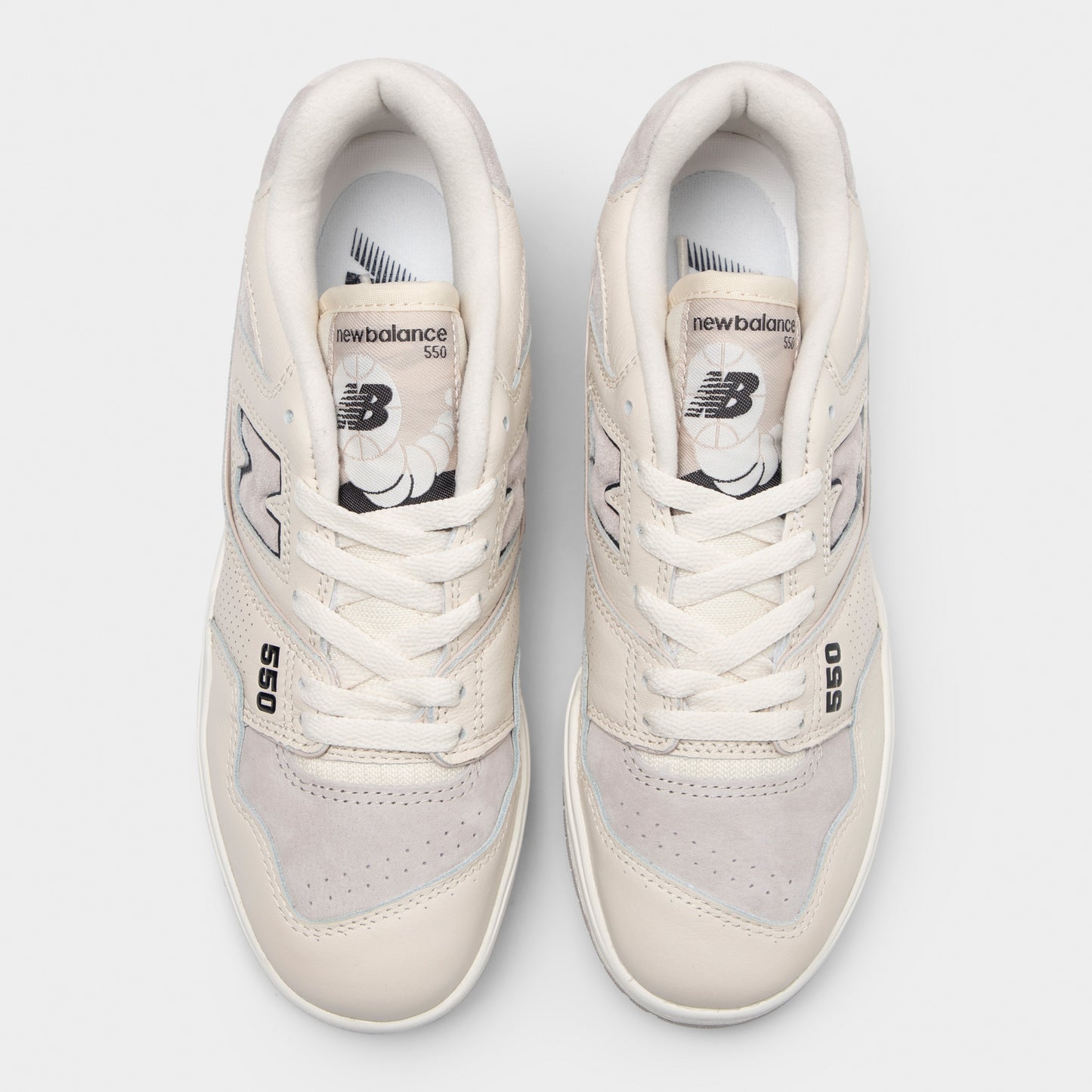New Balance Women's 550 Linen / Moonrock - Phantom