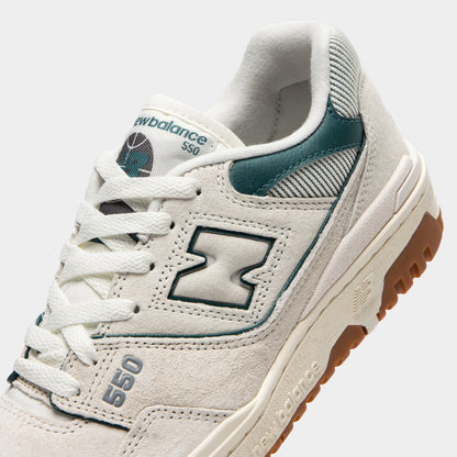 New Balance Femmes 550 Sel de mer / Sapin neuf