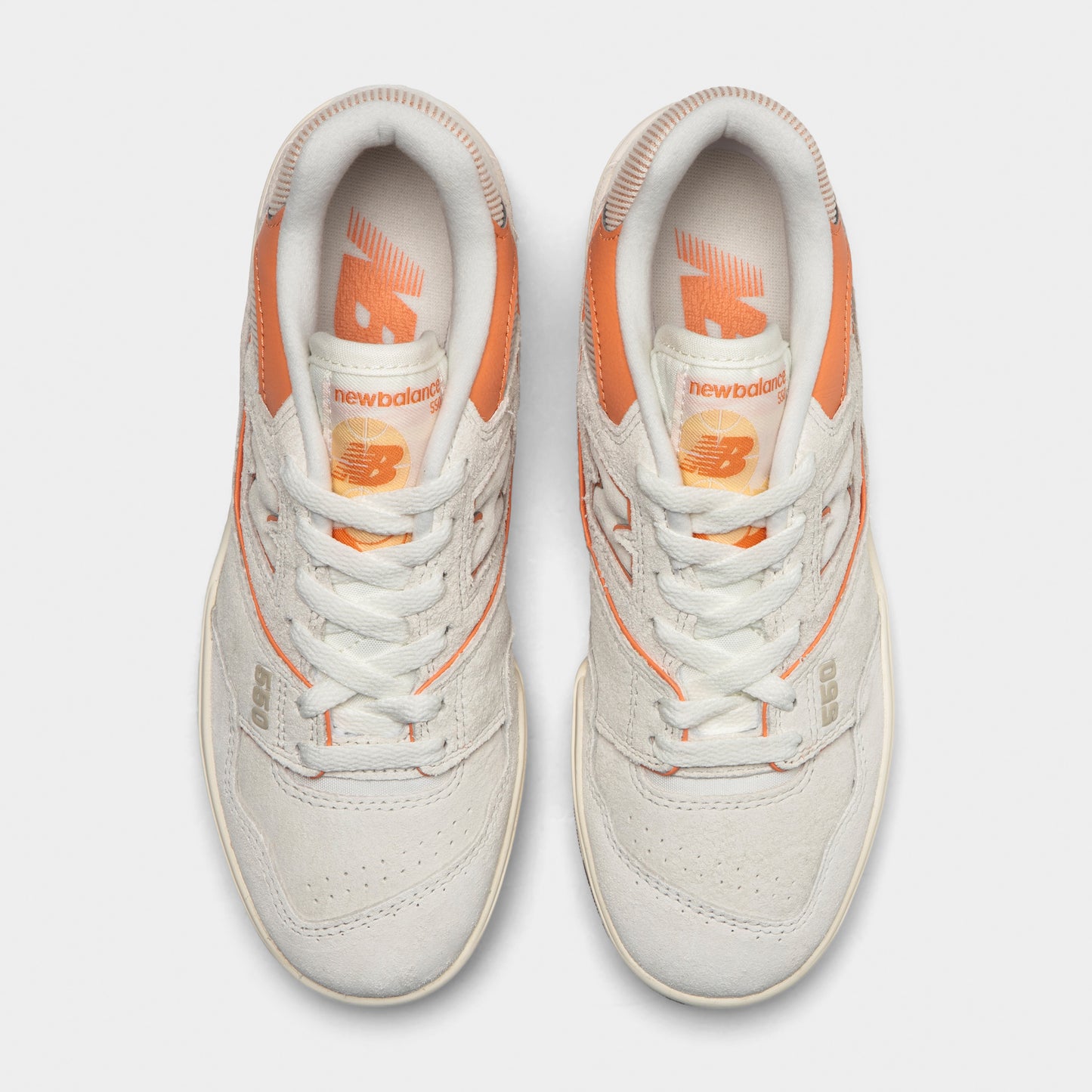 New Balance Women's 550 Sea Salt / Peach Nectar