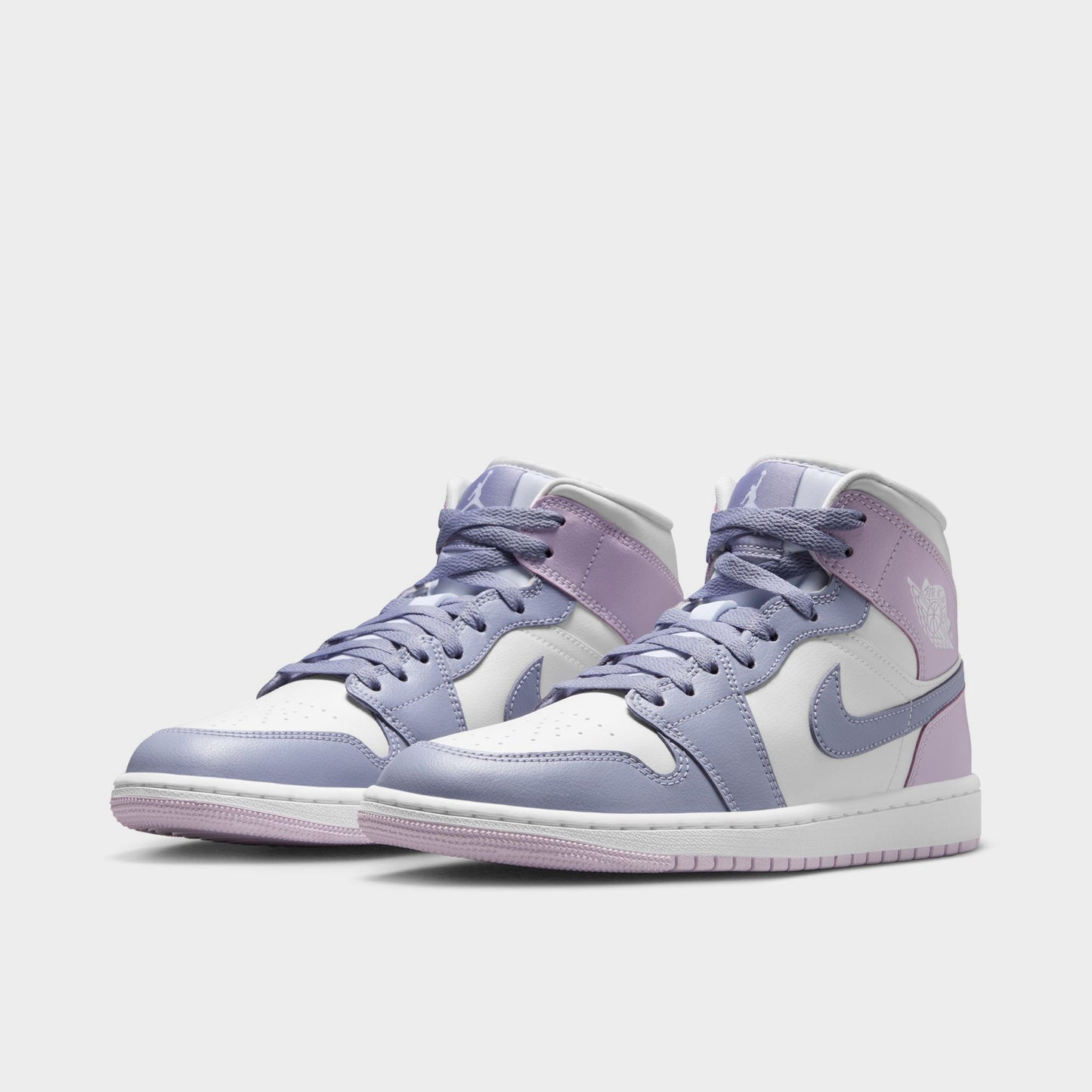 Jordan Women's 1 Mid Indigo Haze / Doll-White