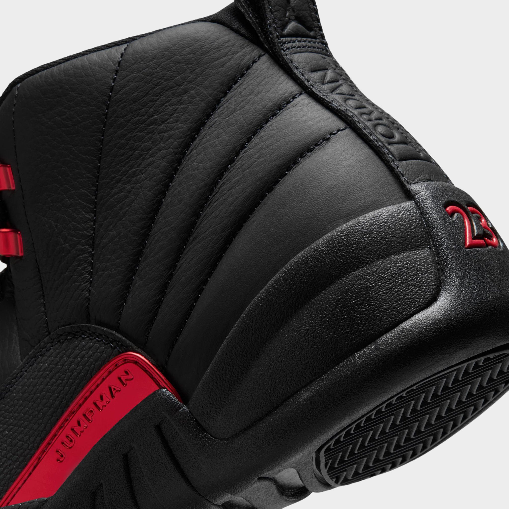 Jordan 12 Retro Black / Varsity Red – JD Sports