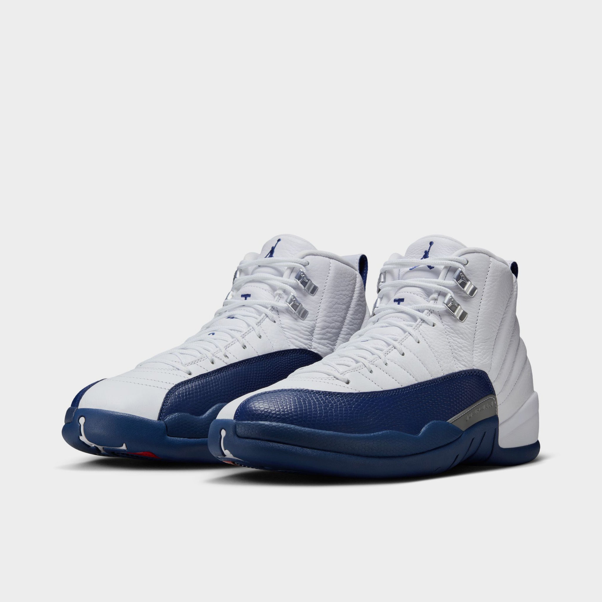 靴 Nike Air Jordan 12 \