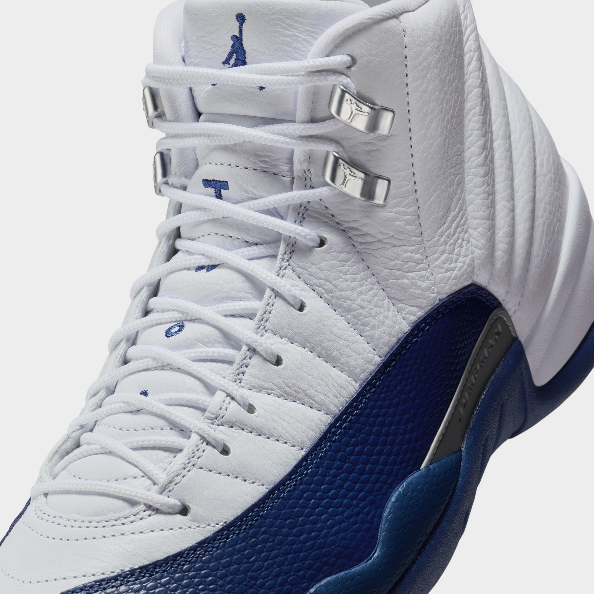 靴 Nike Air Jordan 12 \