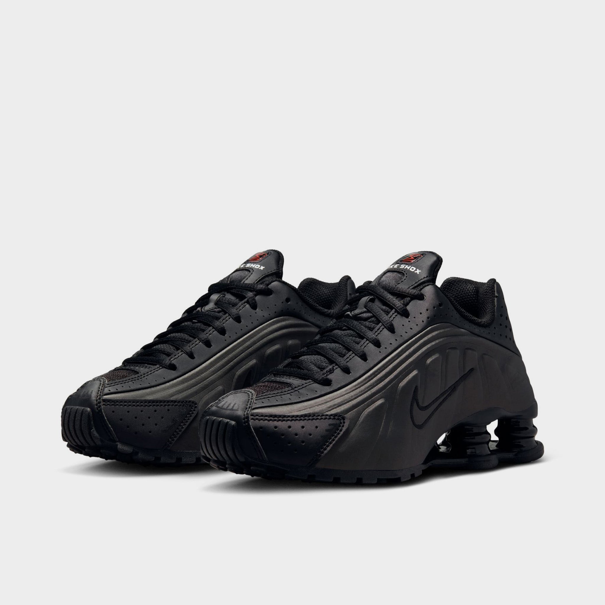 靴 Nike Shox R4 \