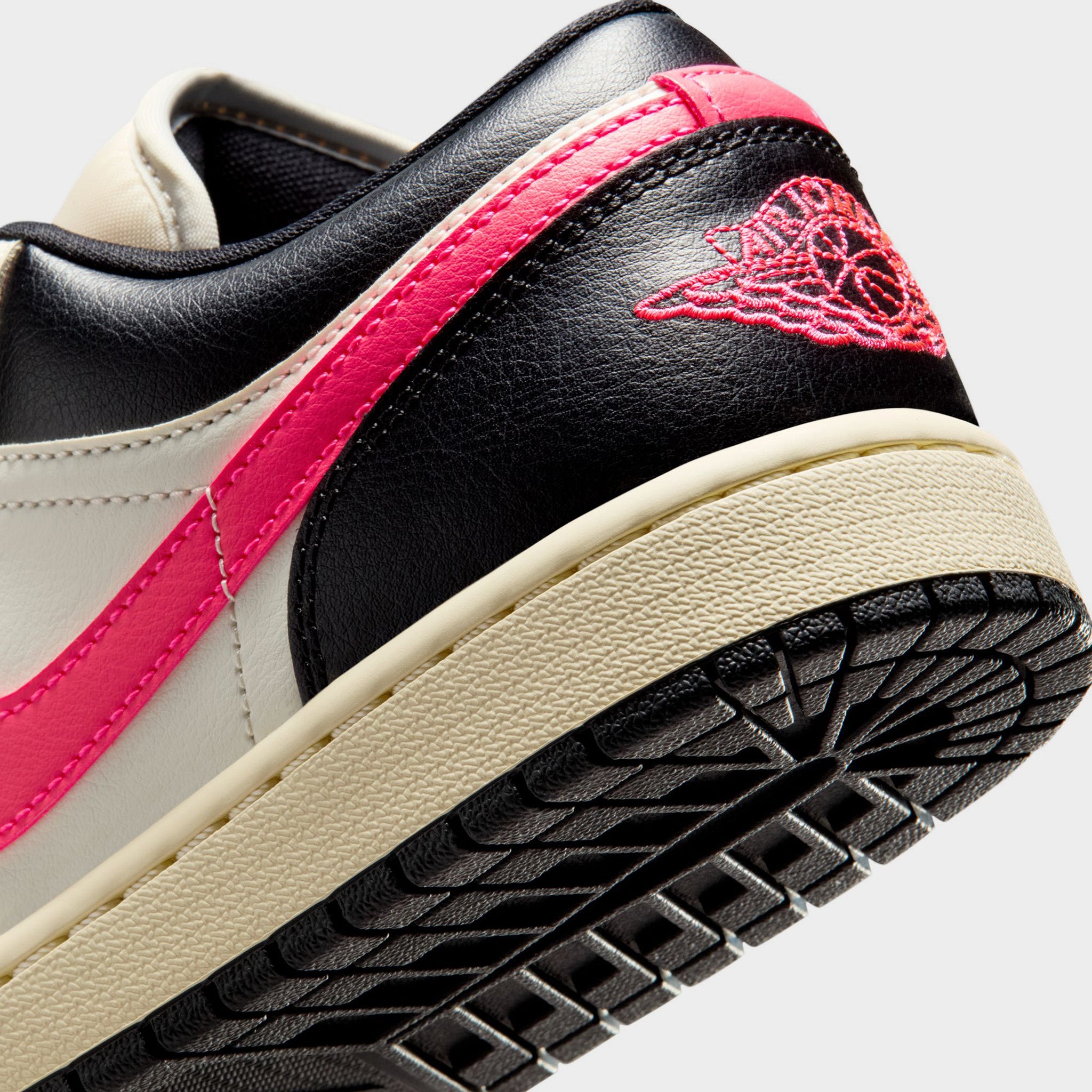 Jordan Women's 1 Low Pale Ivory / Racer Pink - Black – JD Sports