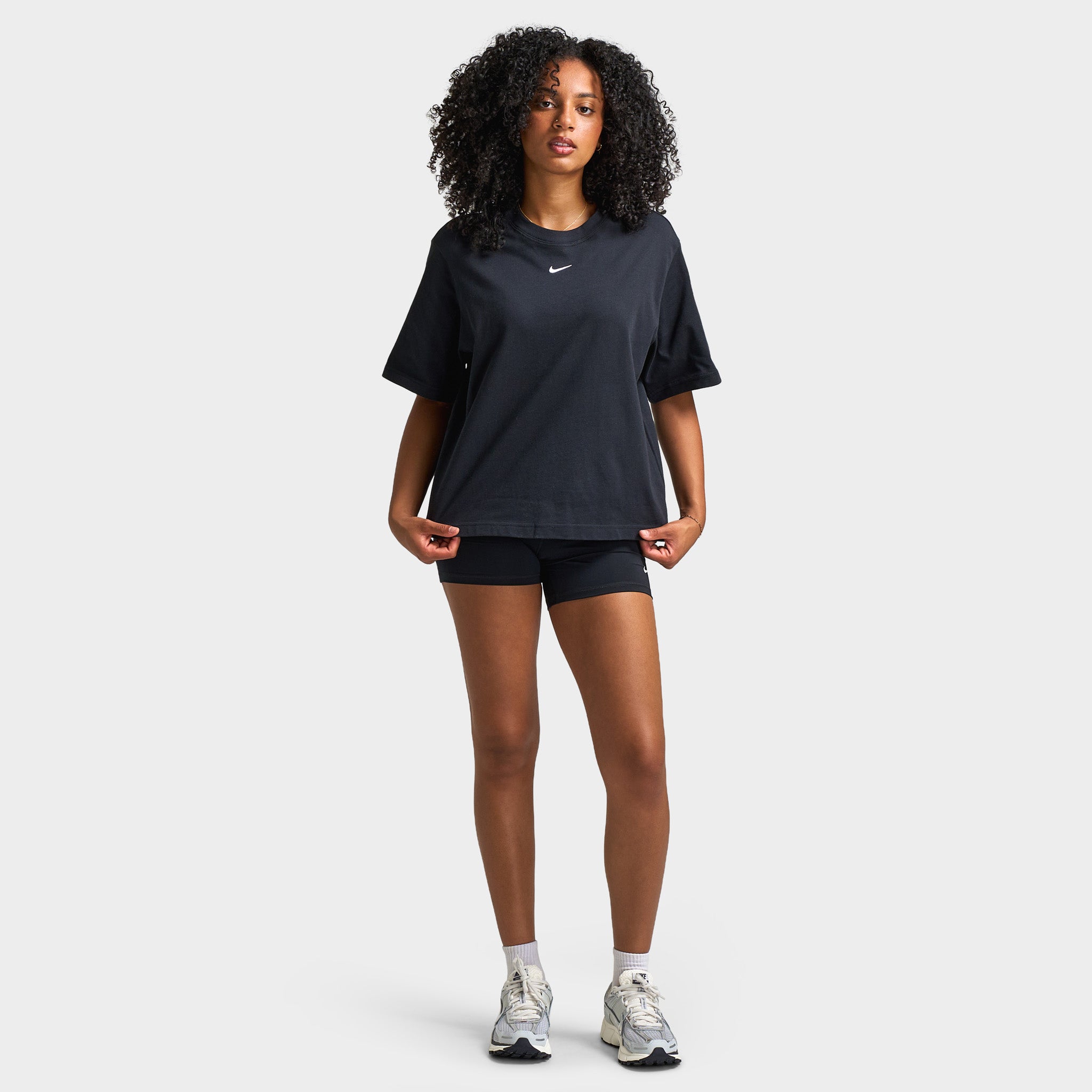 women's nike essential t shirt