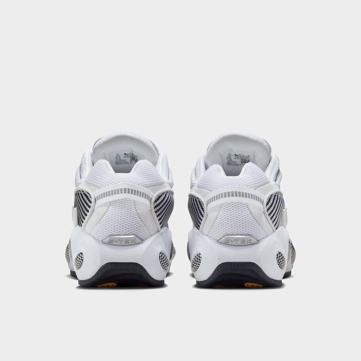 Nike Nocta Glide Blanc / Noir - Or universitaire