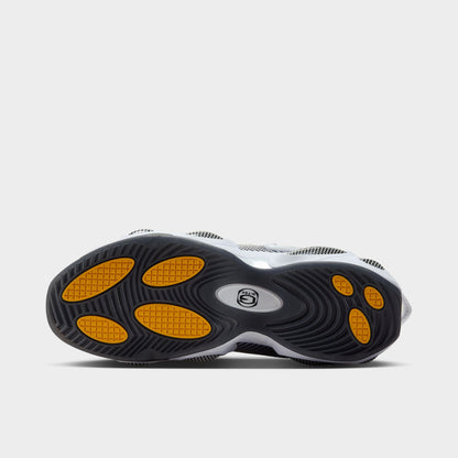 Nike Nocta Glide Blanc / Noir - Or universitaire