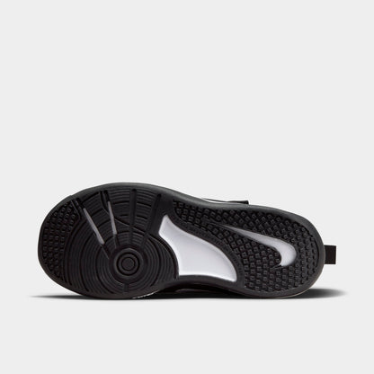 Nike Omni Multi-Court PS Black / White