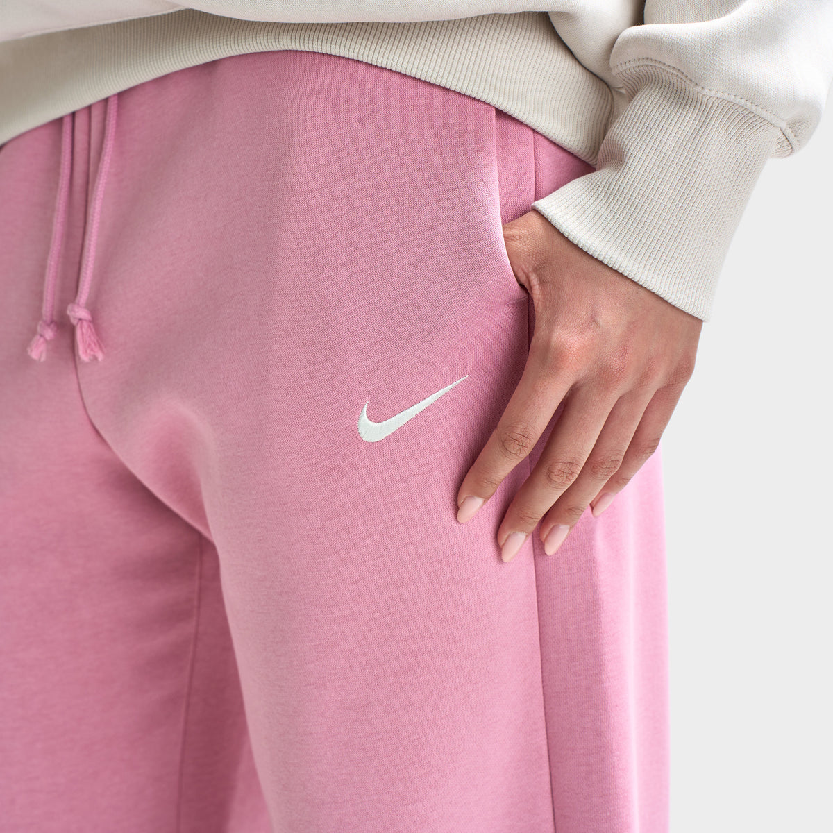 Nike Sportswear Women's Phoenix Fleece High Waisted Wide Leg