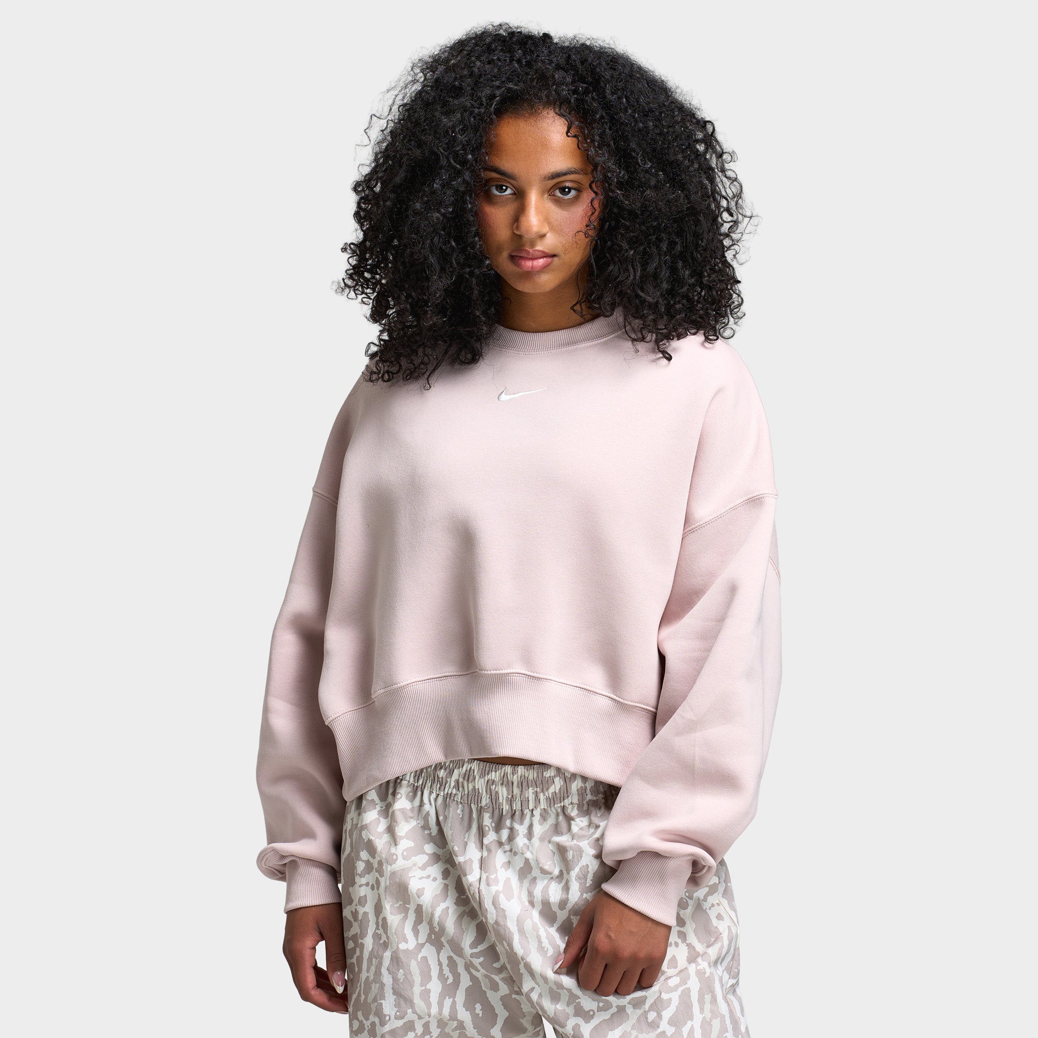 Nike Sporstwear Women's Phoenix Fleece Oversized Crew / S;it Red