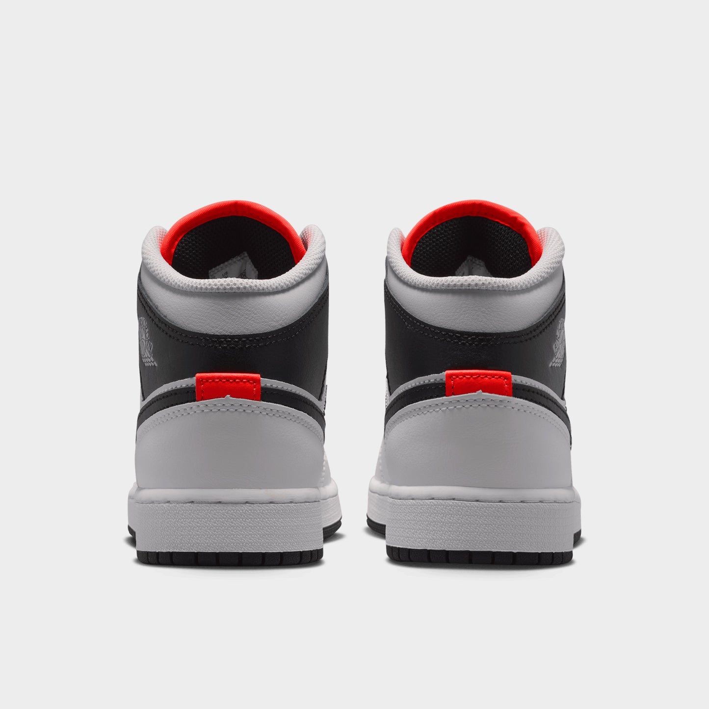 Jordan 1 Mid GS Summit White / Black - Infrared 23