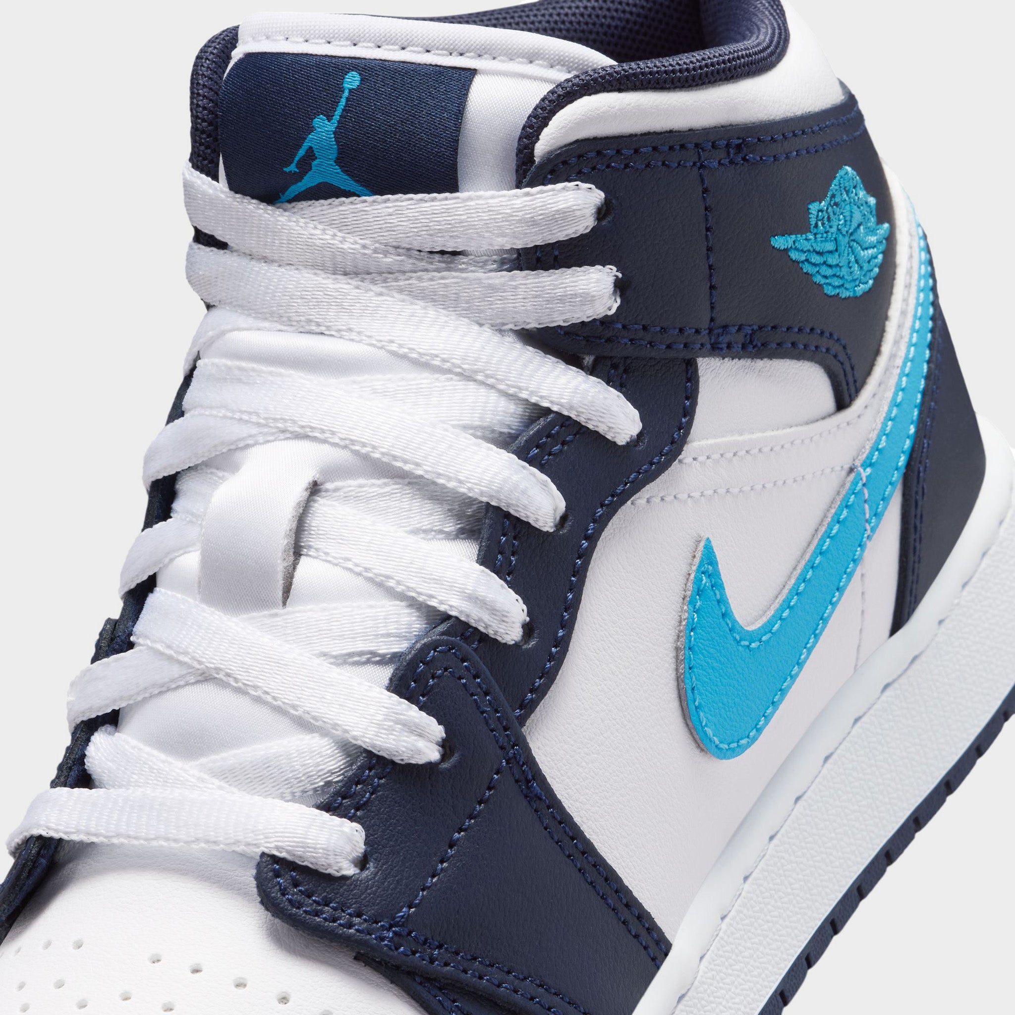 Jordan 1 Mid GS Obsidian / Dark Powder Blue - White – JD Sports
