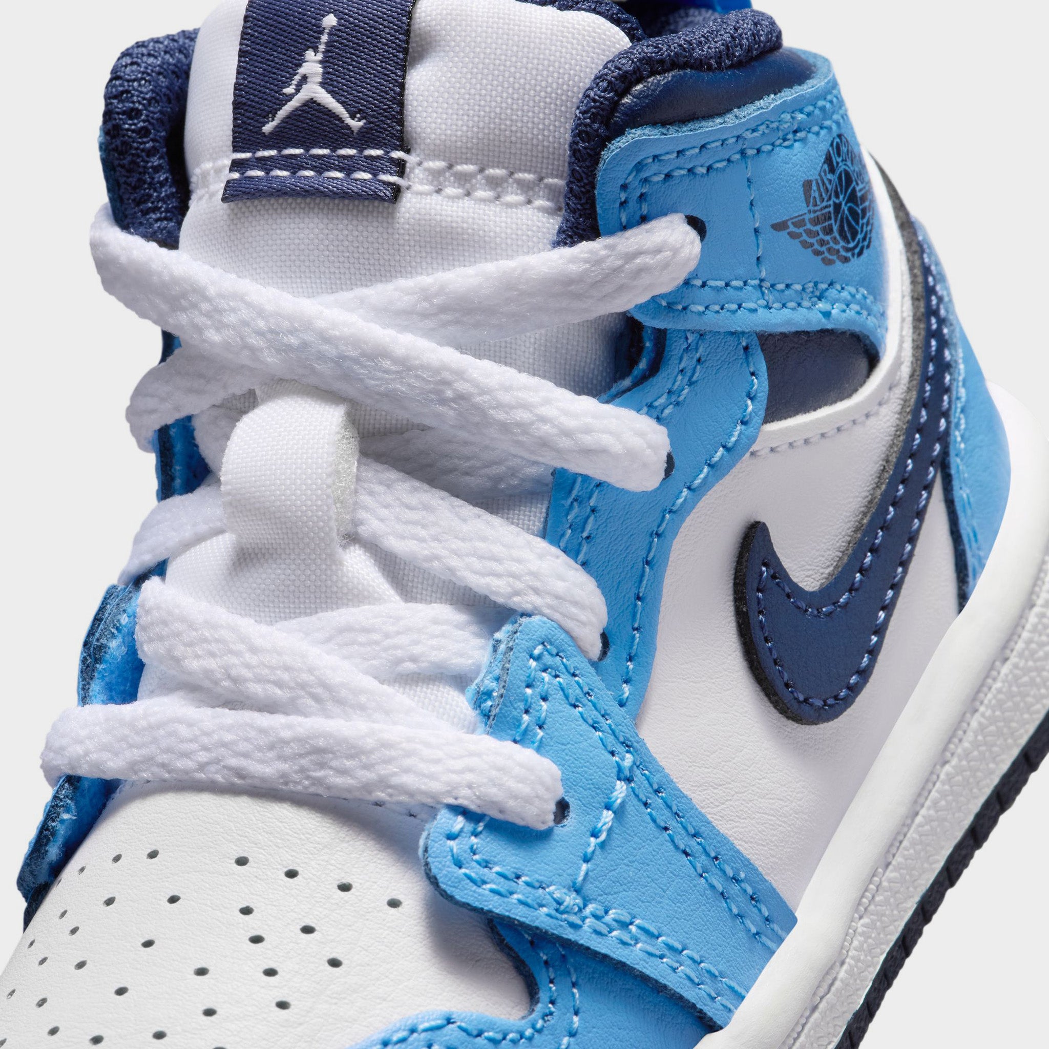 Jordan 1 Mid TD Midnight Navy / University Blue - White – JD Sports