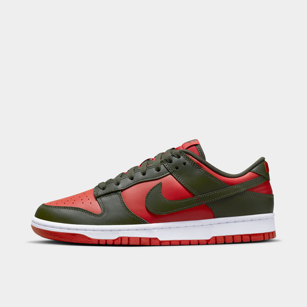 Nike dunks red best sale