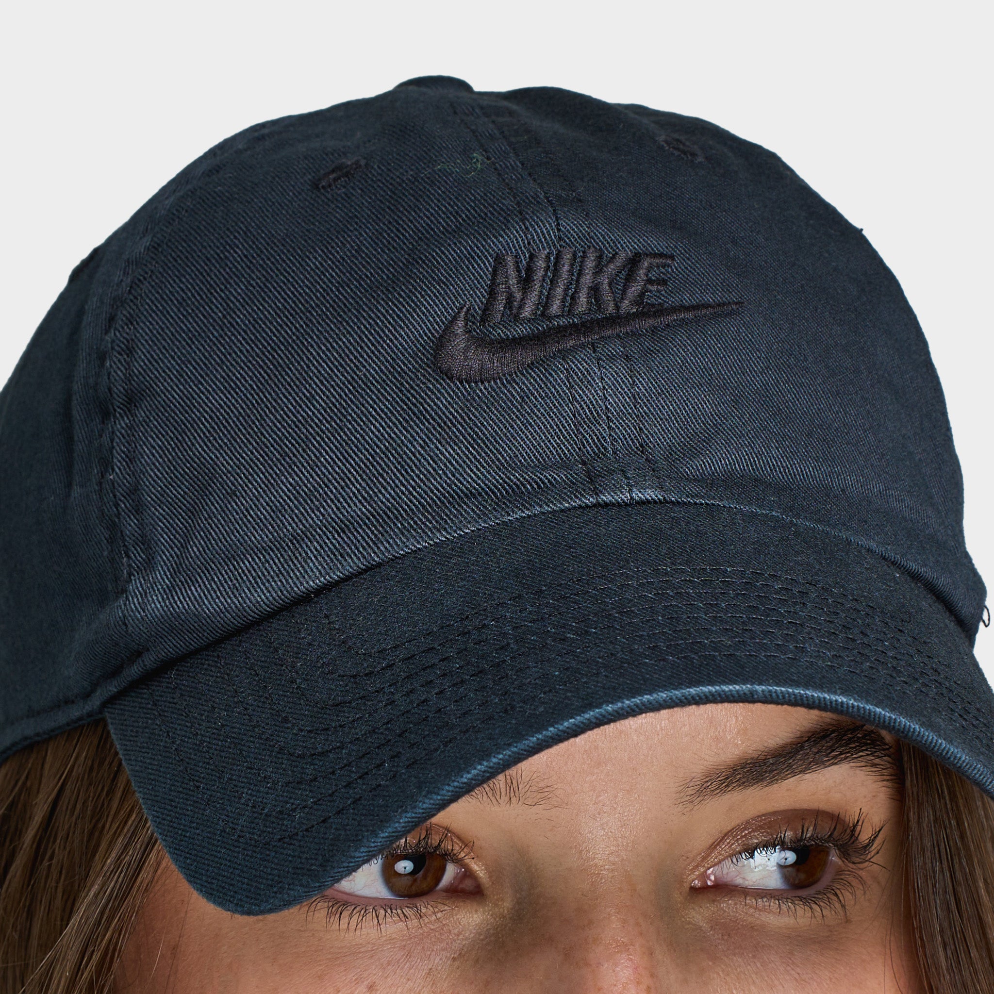 Nike Club Unstructured Futura Wash Cap Black / Black – JD Sports