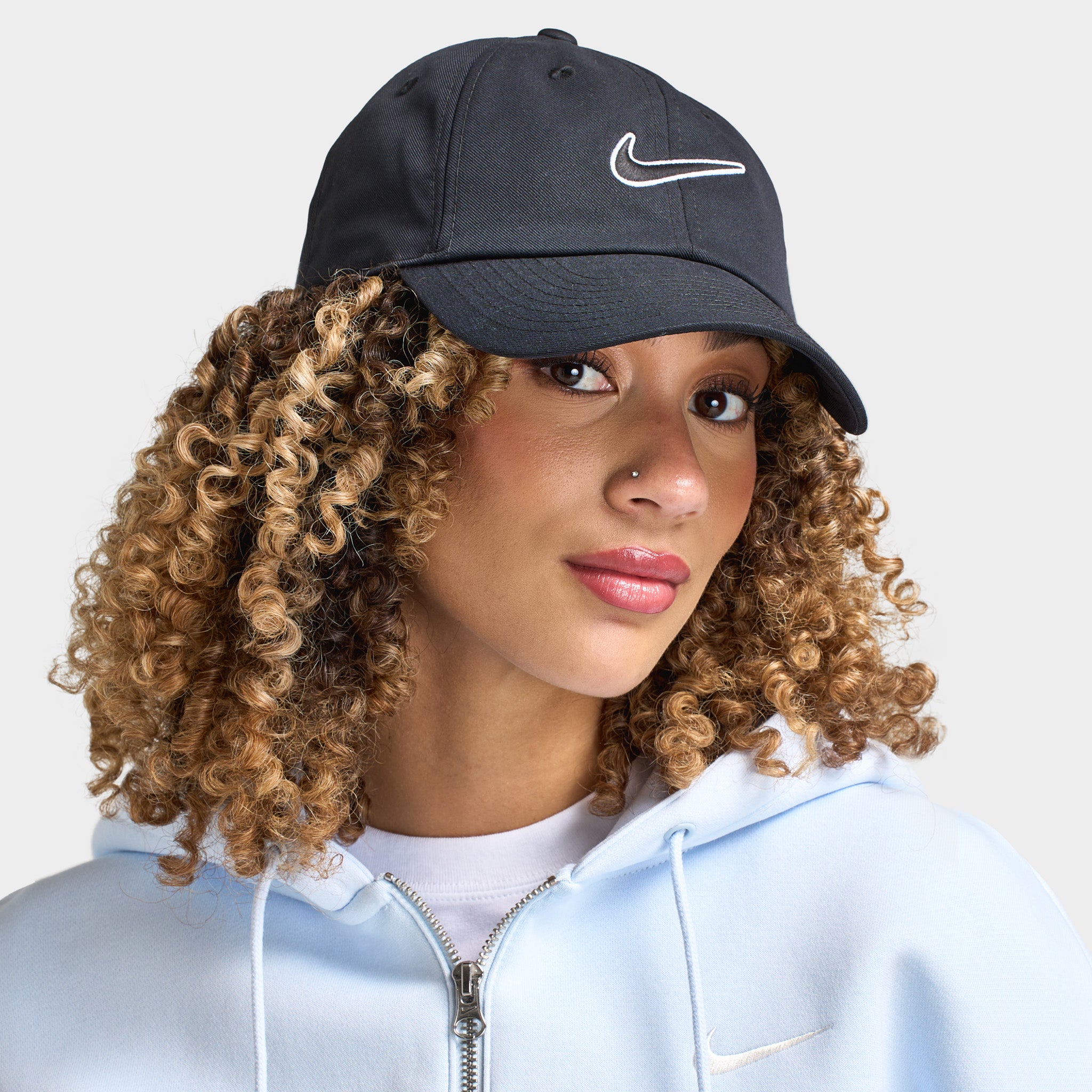 black nike womens cap